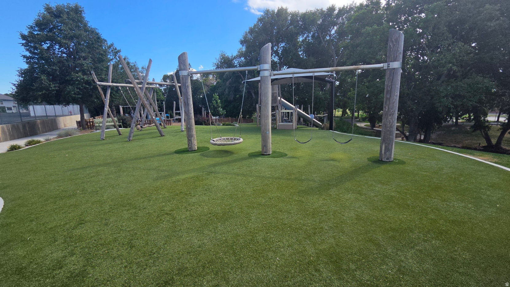 CEDAR HILLS - Residential