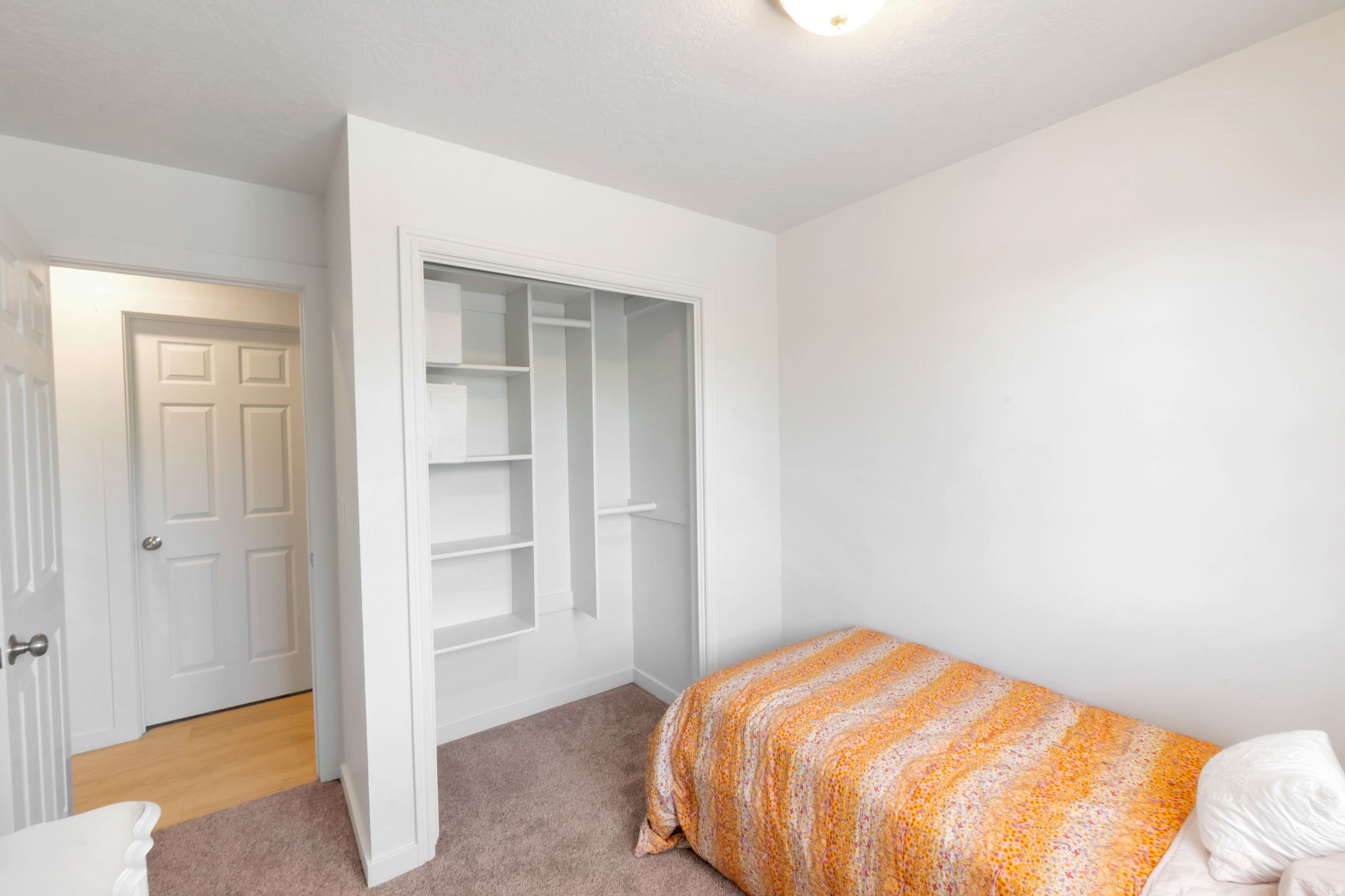CEDAR HILLS - Residential