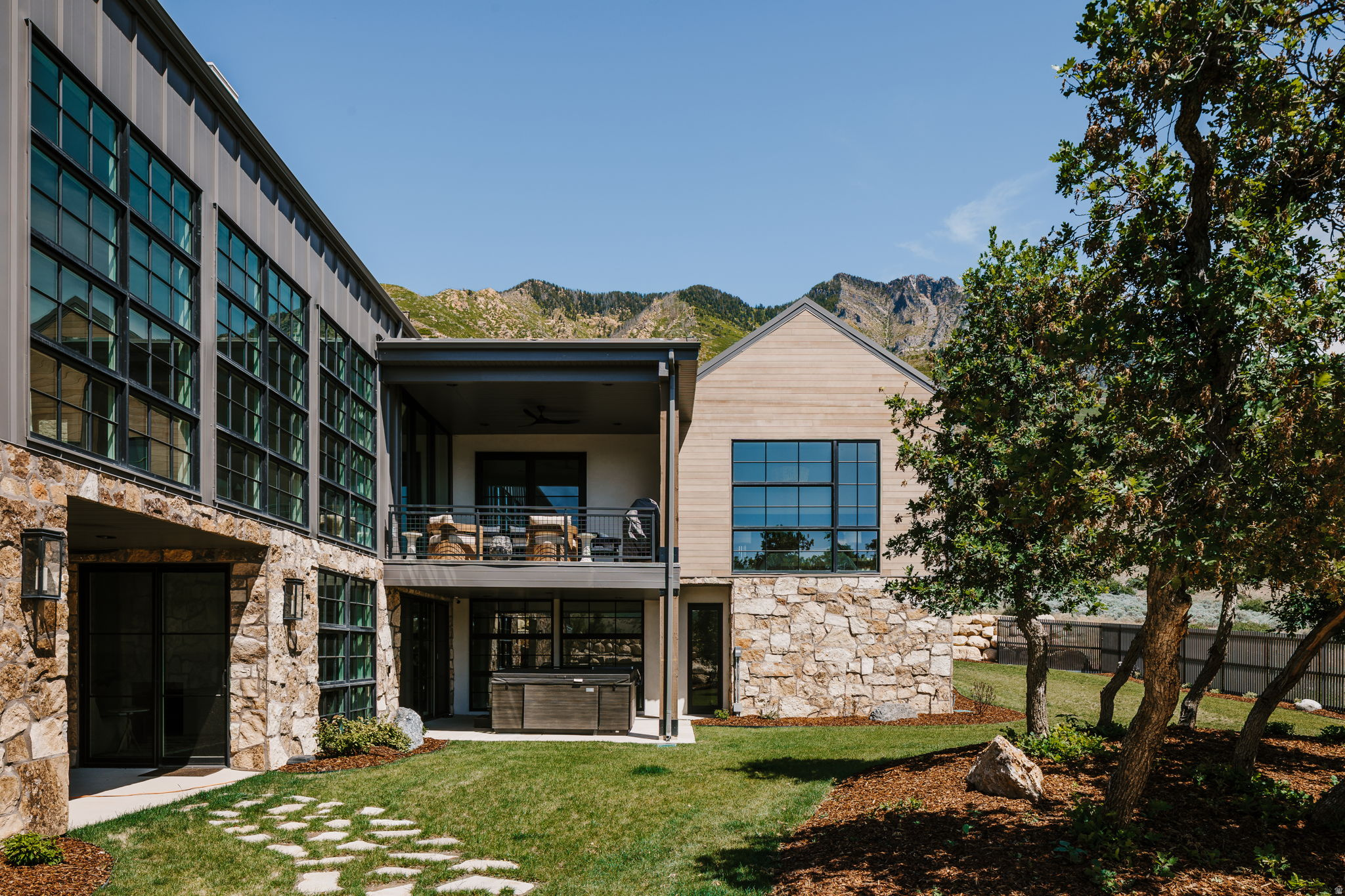 LAMBERT PARK ESTATES - Residential