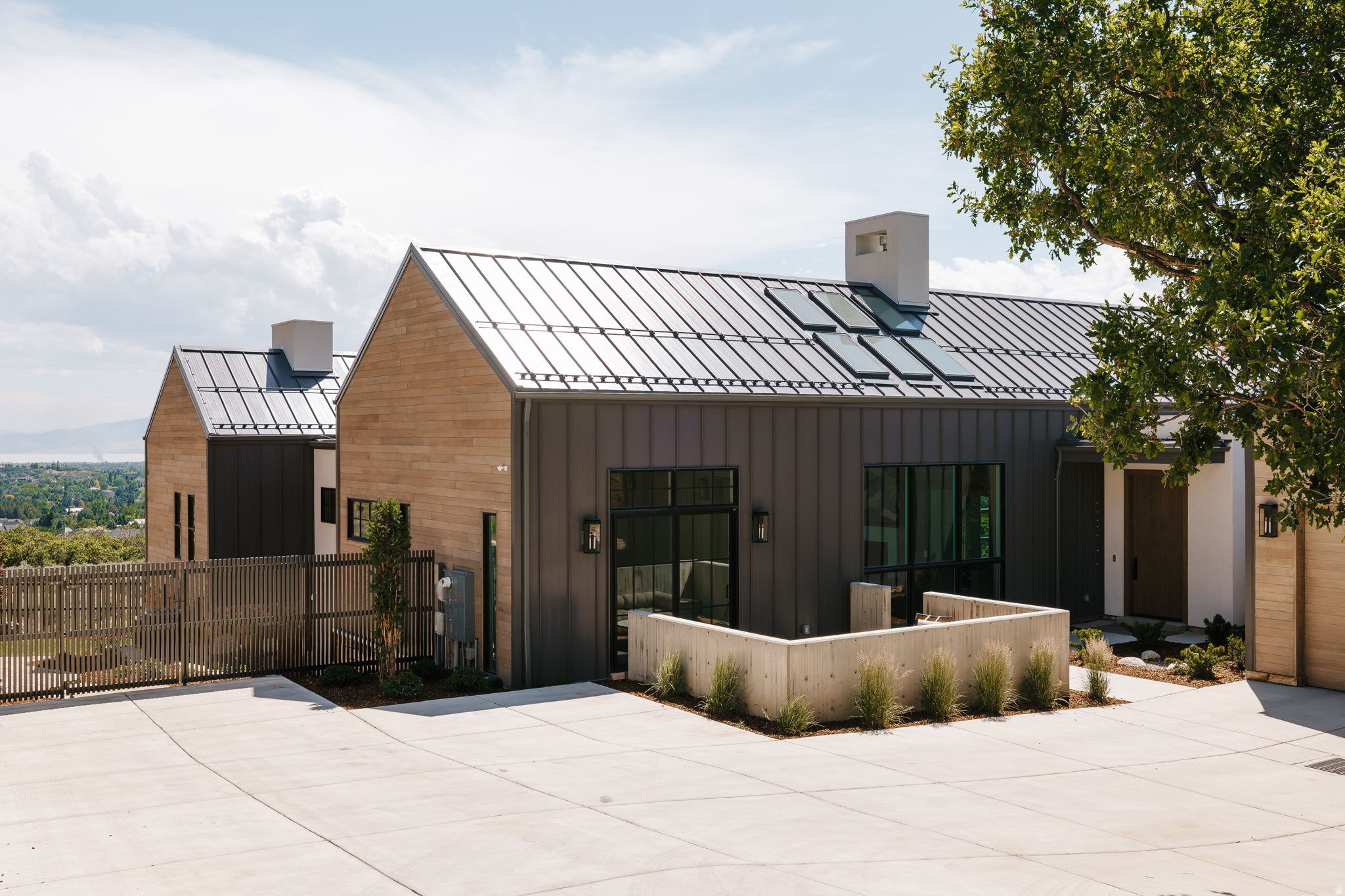 LAMBERT PARK ESTATES - Residential