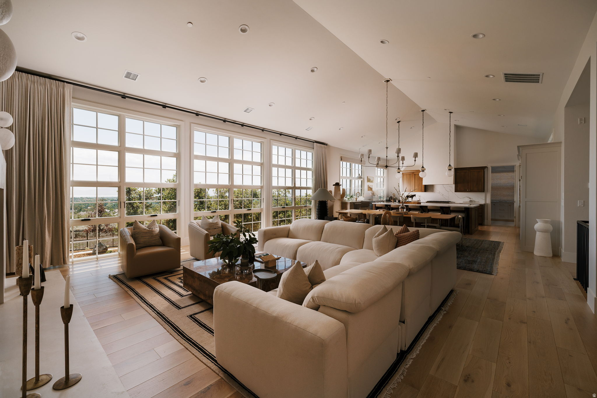 LAMBERT PARK ESTATES - Residential