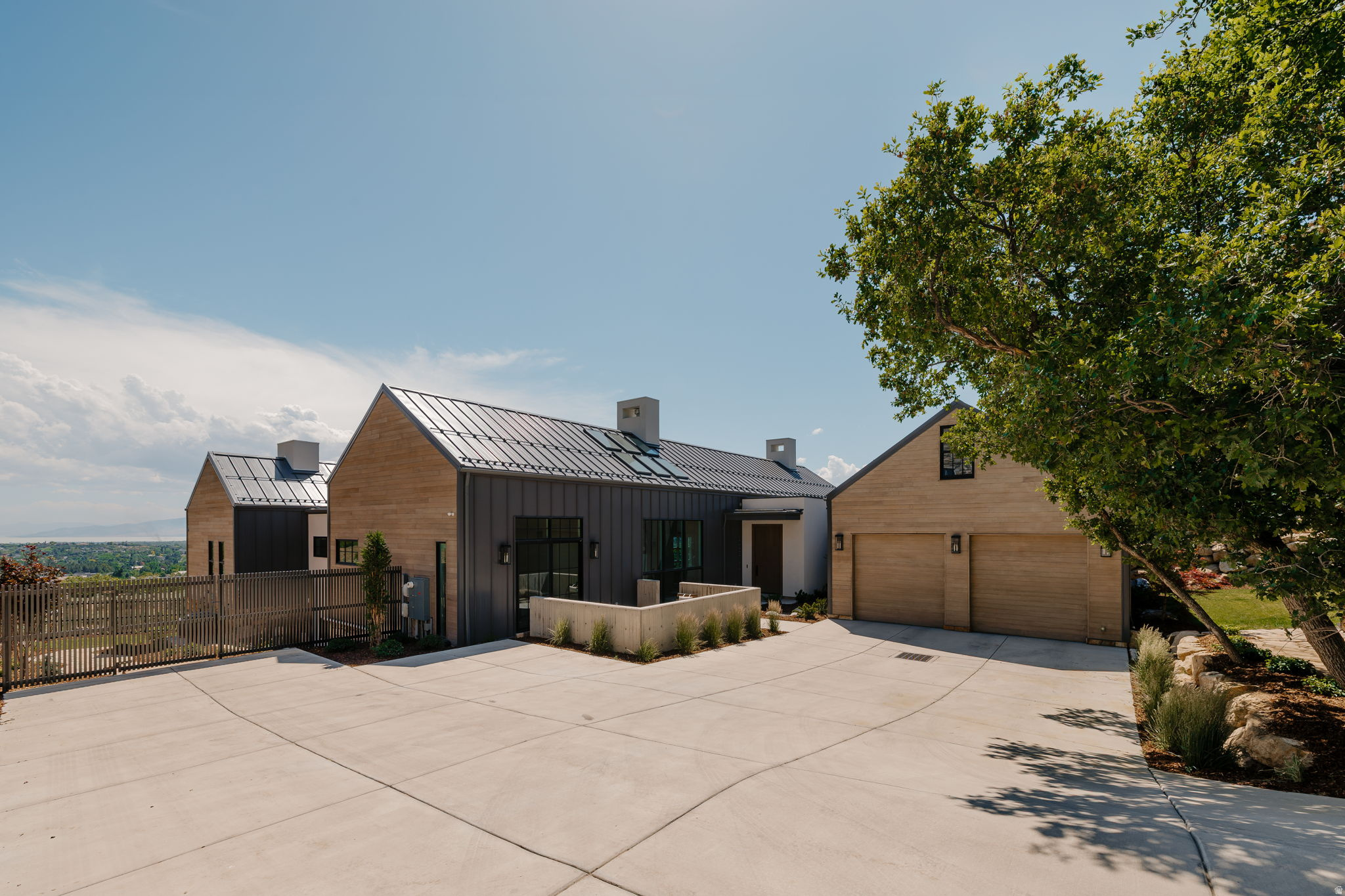 LAMBERT PARK ESTATES - Residential