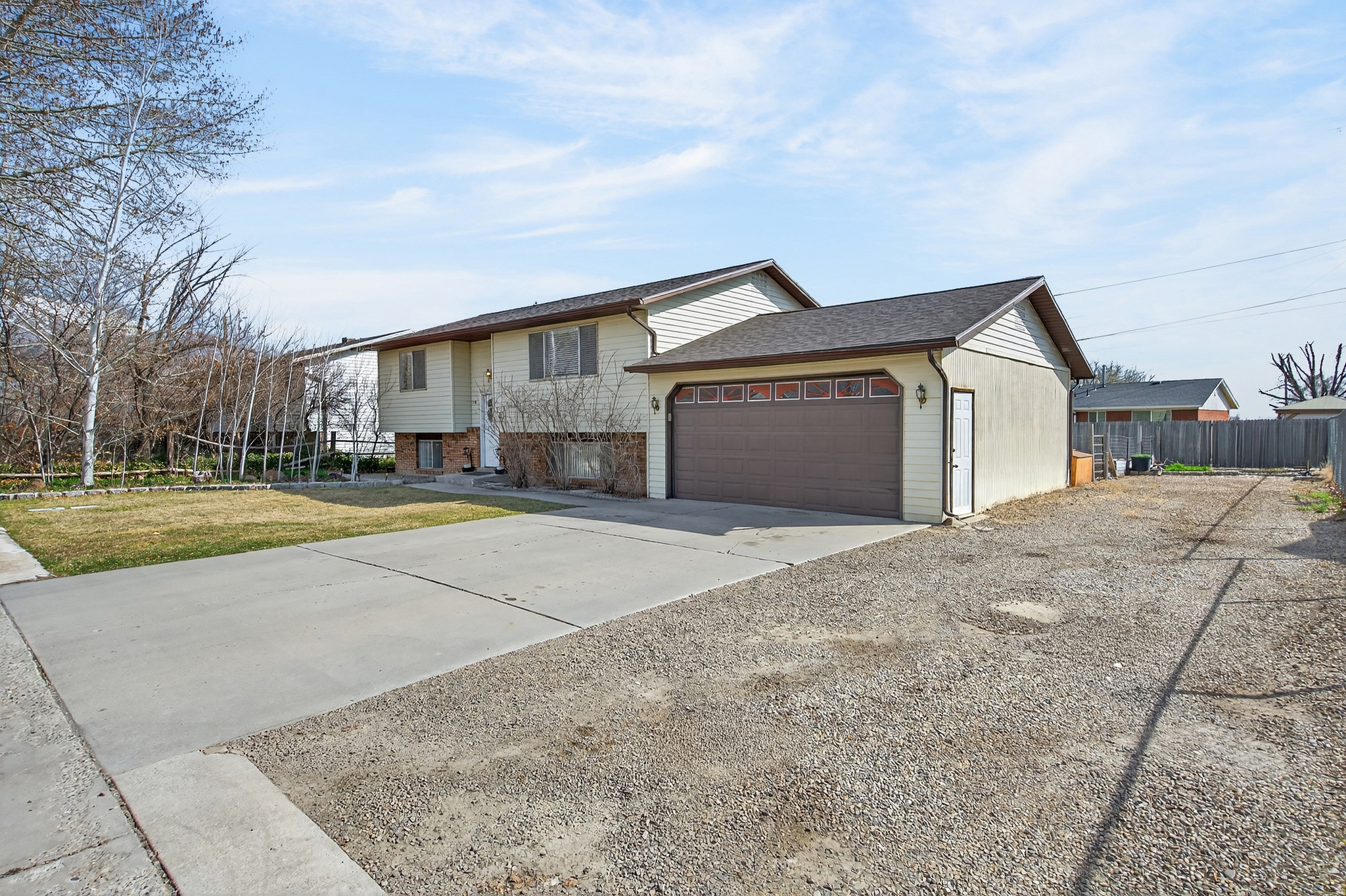 CHRISTEN - Residential