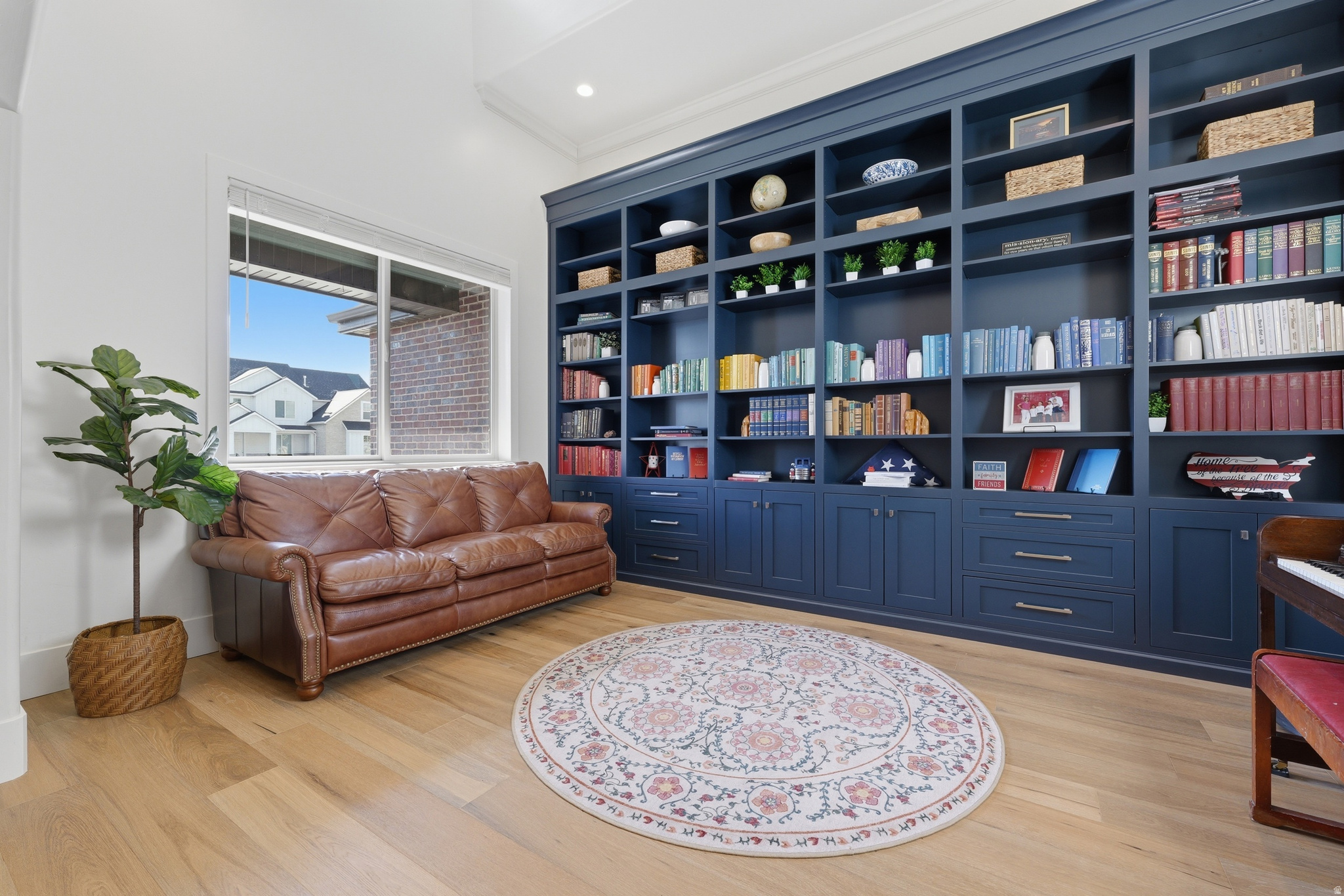 CHERRINGTON HEIGHTS - Residential