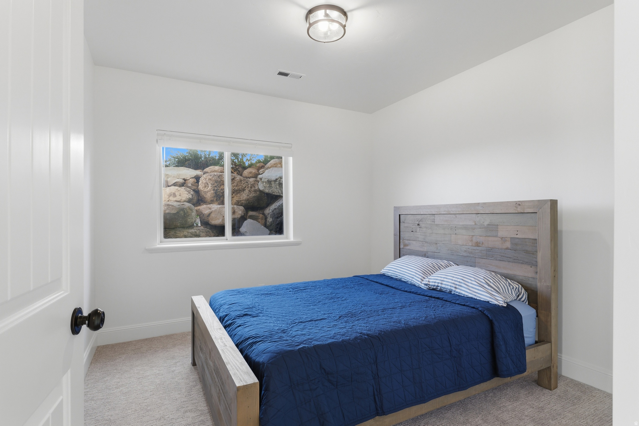 CHERRINGTON HEIGHTS - Residential