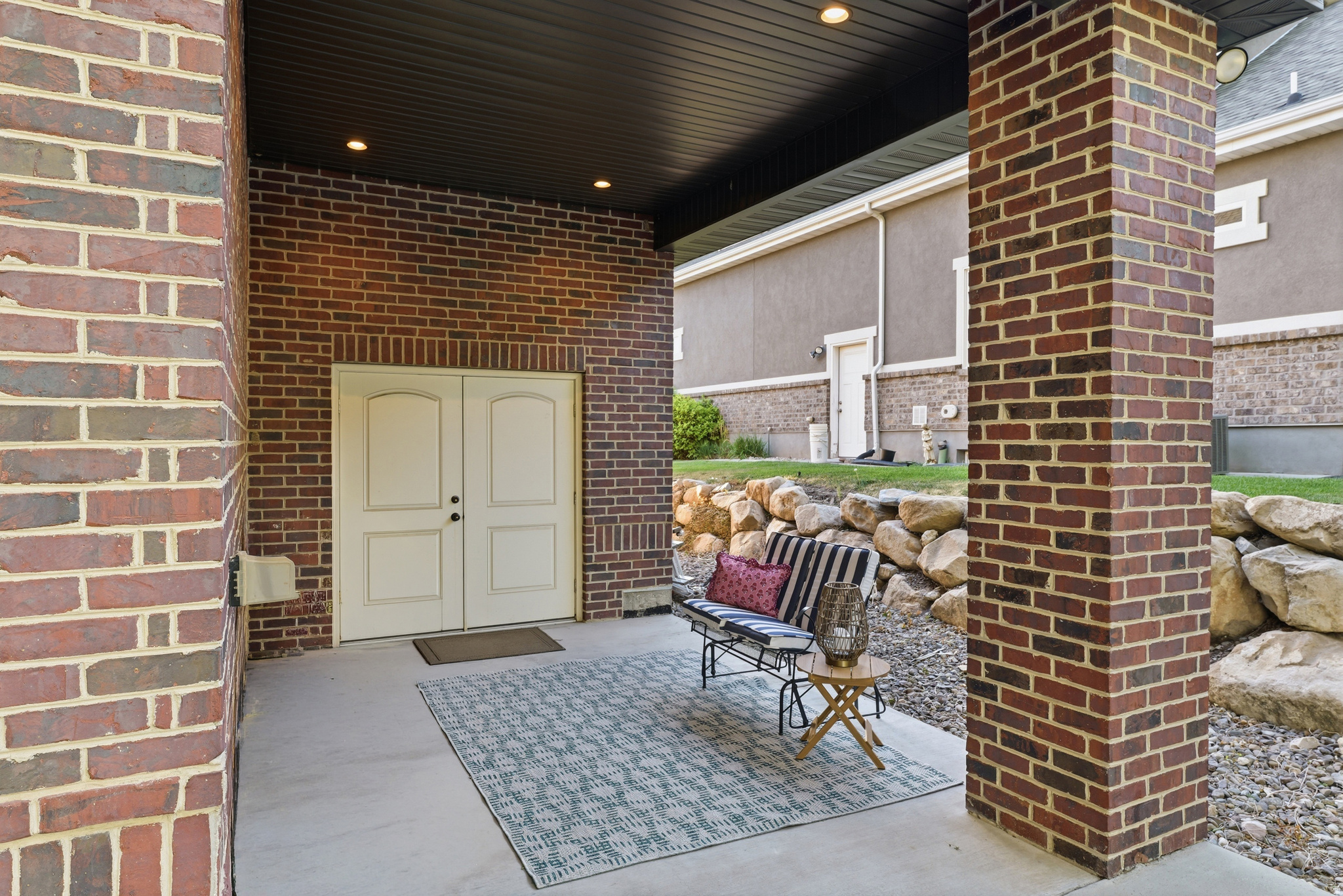 CHERRINGTON HEIGHTS - Residential