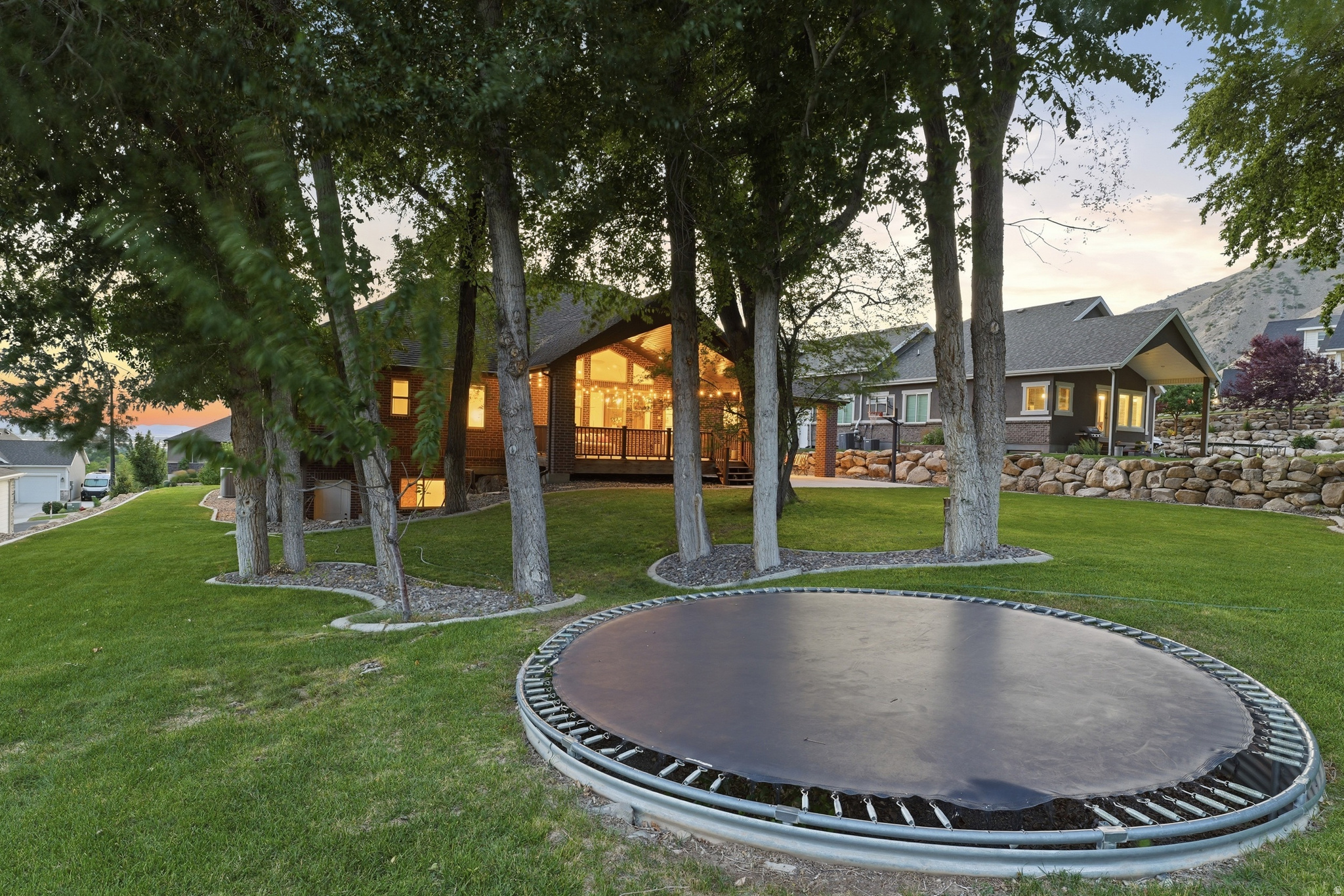 CHERRINGTON HEIGHTS - Residential