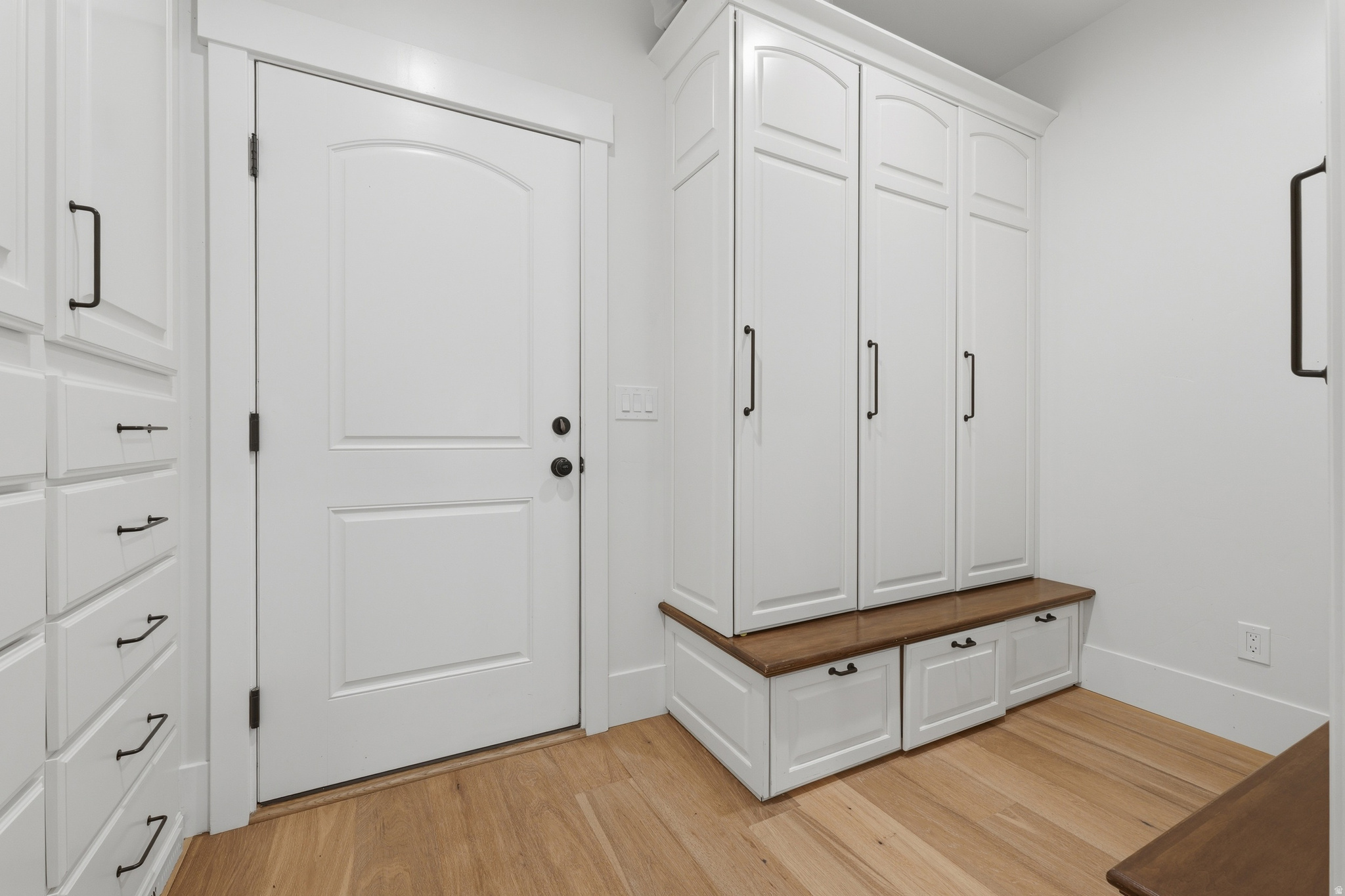 CHERRINGTON HEIGHTS - Residential