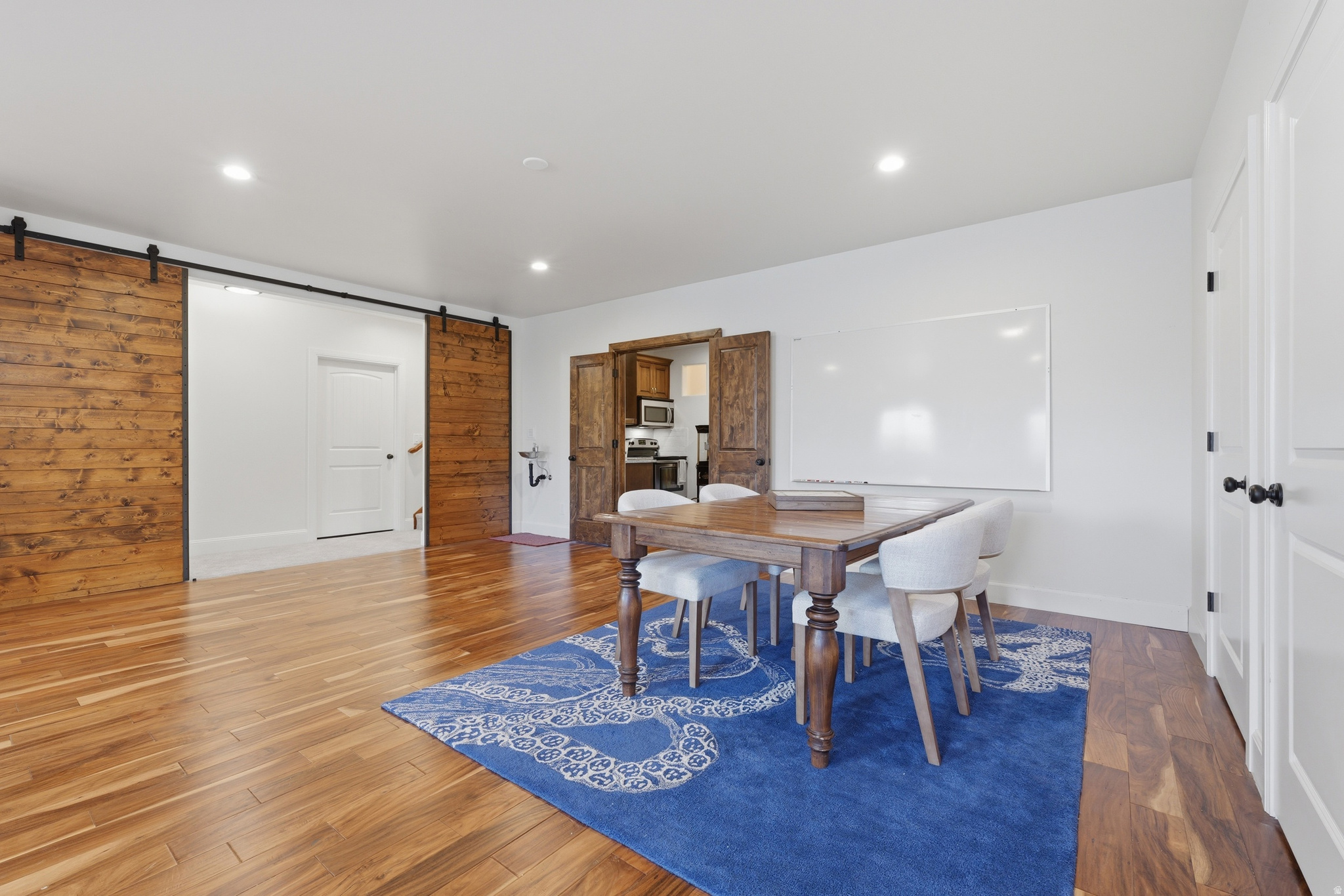 CHERRINGTON HEIGHTS - Residential