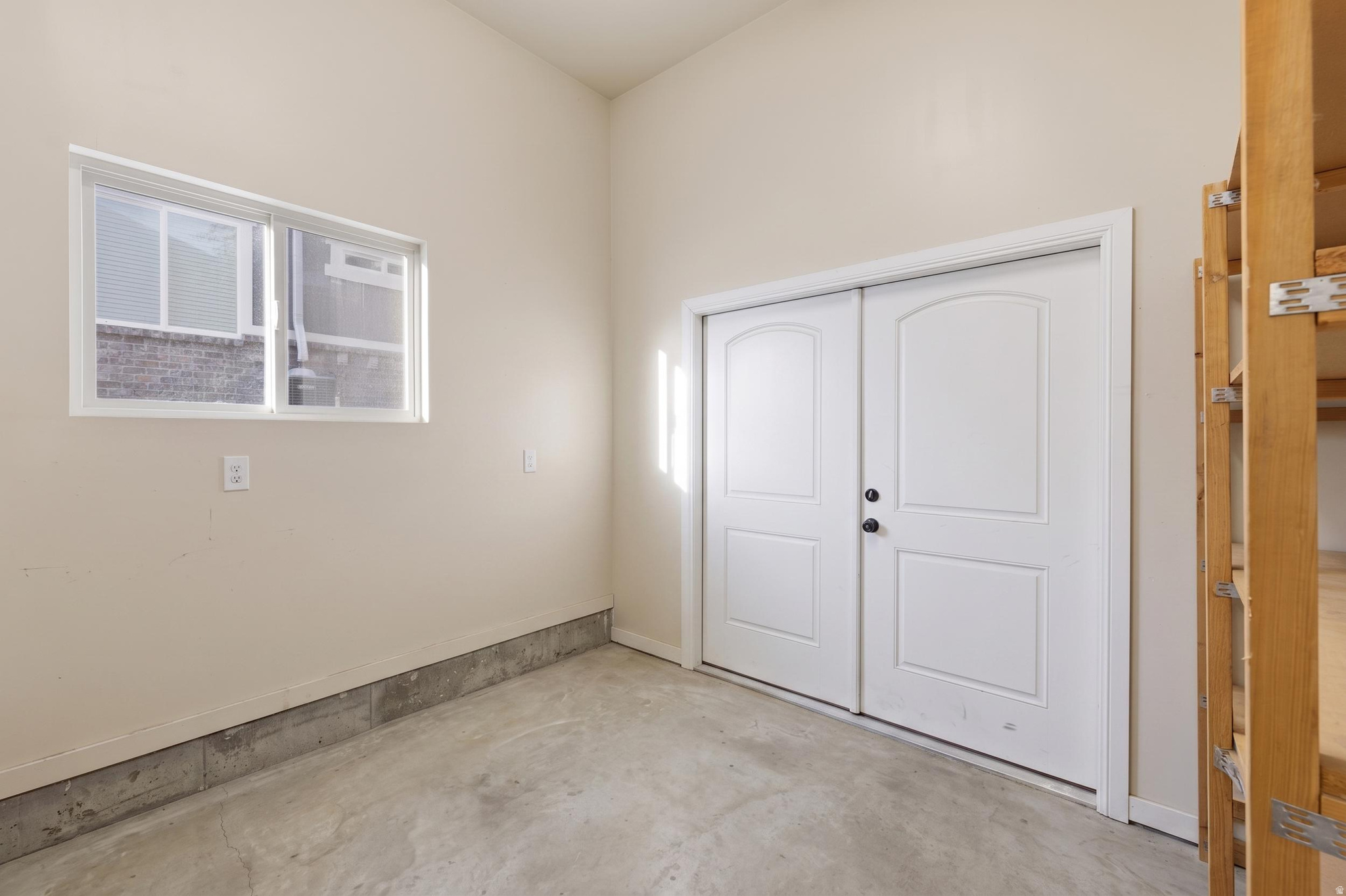 CHERRINGTON HEIGHTS - Residential