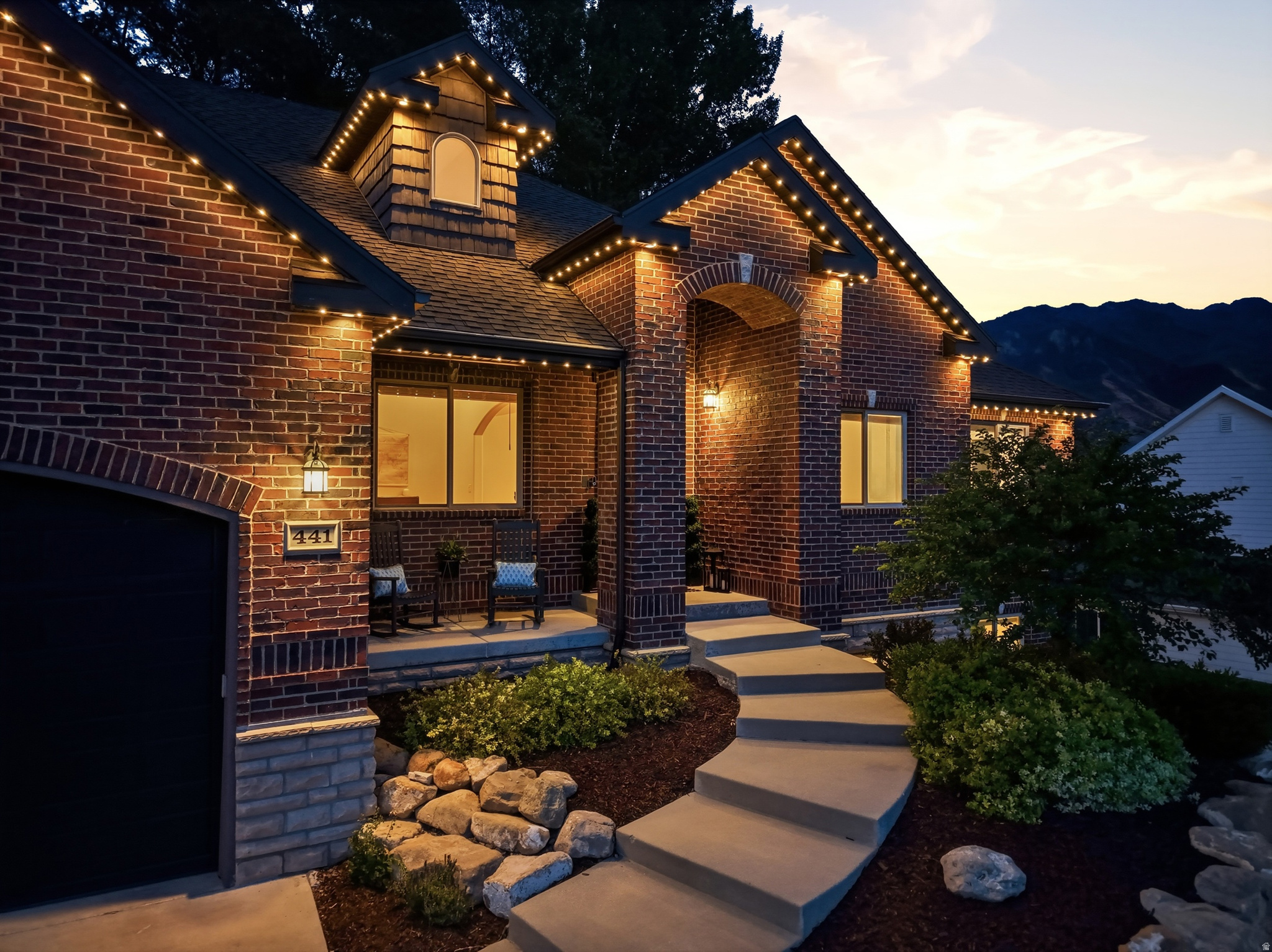 CHERRINGTON HEIGHTS - Residential