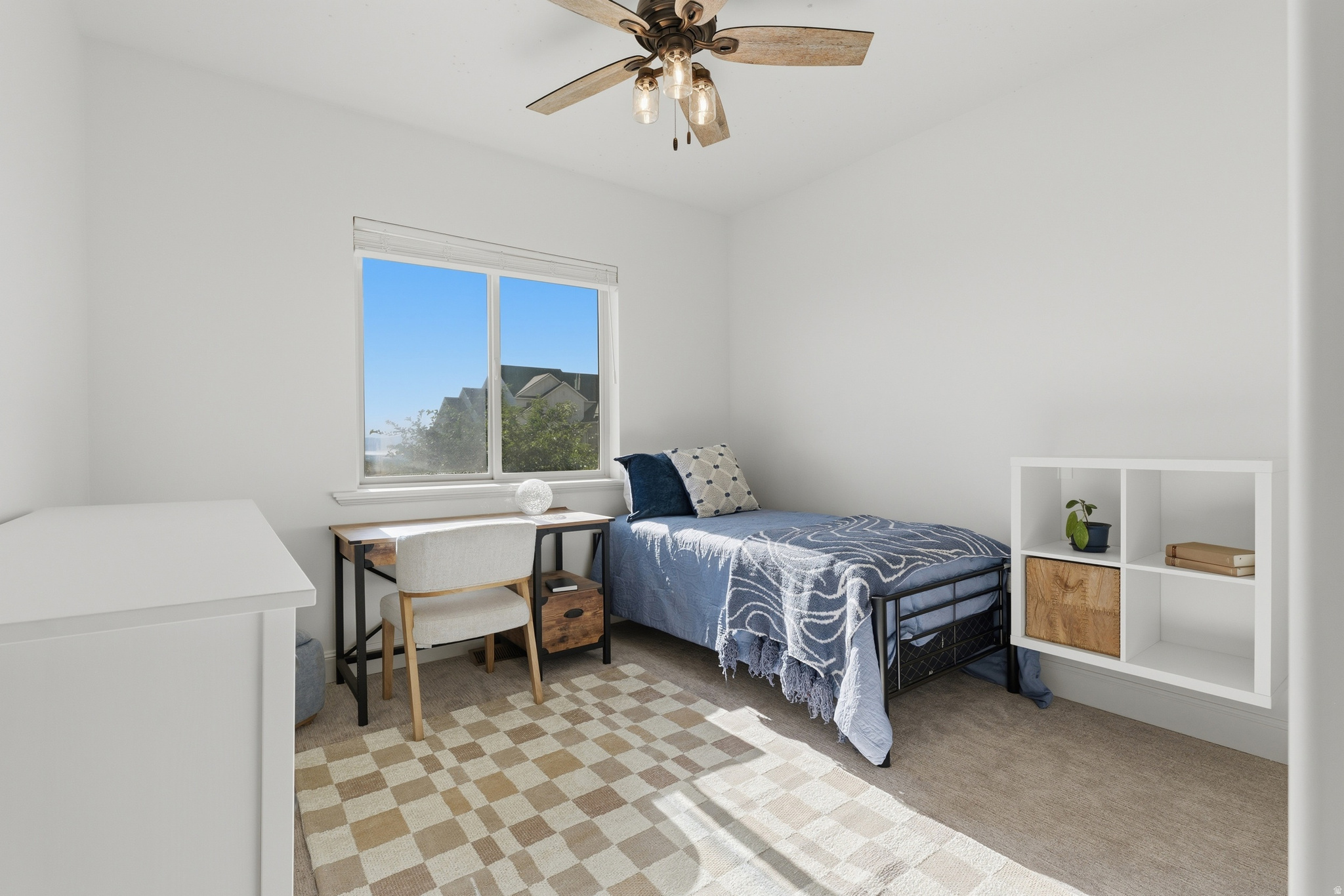 CHERRINGTON HEIGHTS - Residential
