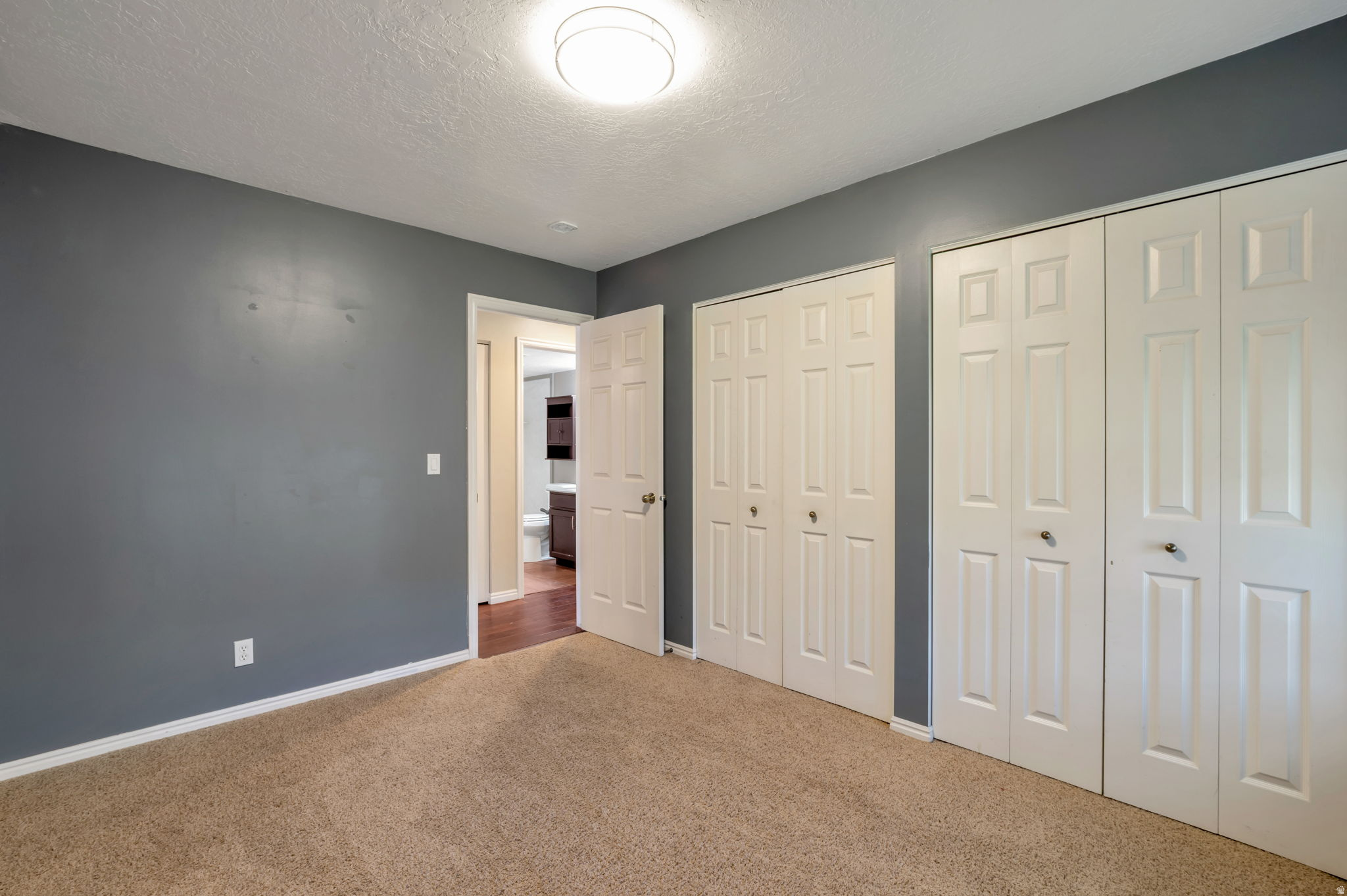 STONEGATE - Residential