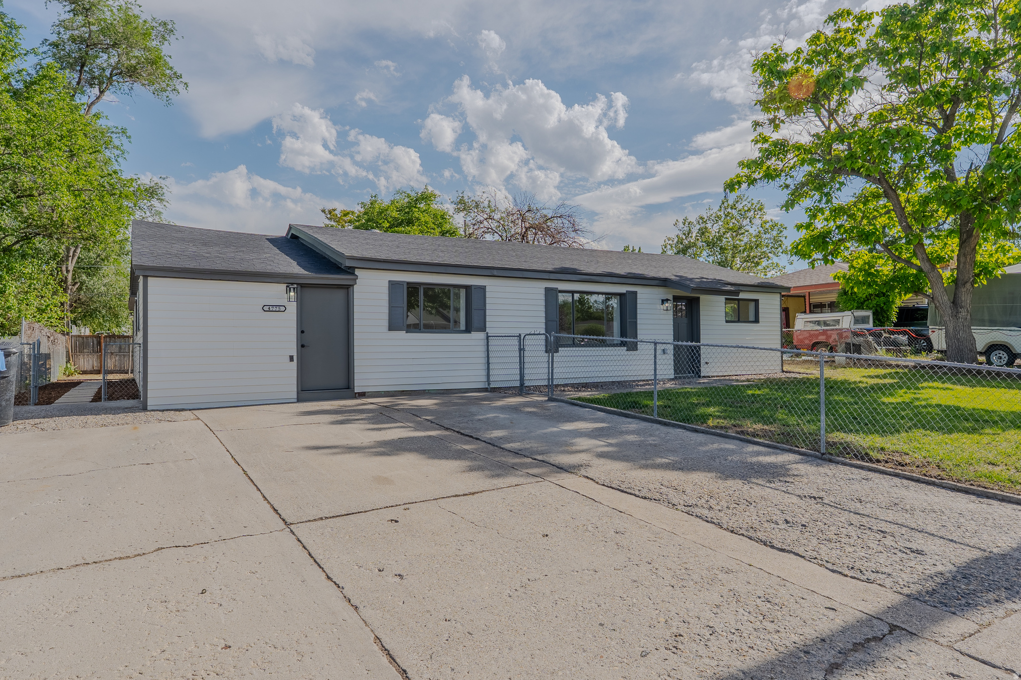 HOFFMAN HEIGHTS #6 SUB - Residential