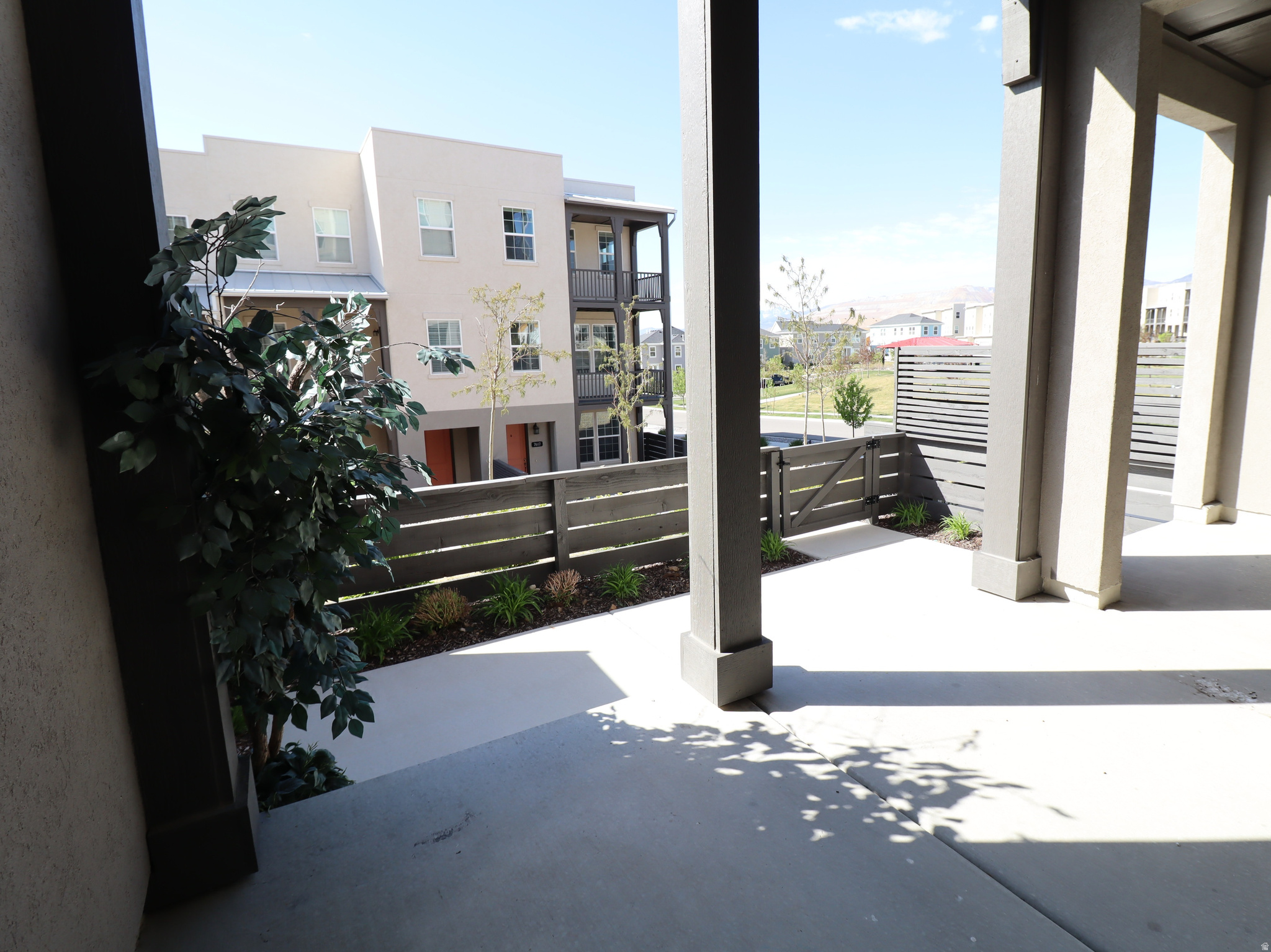 OQUIRRH WEST PHASE 1 - Residential