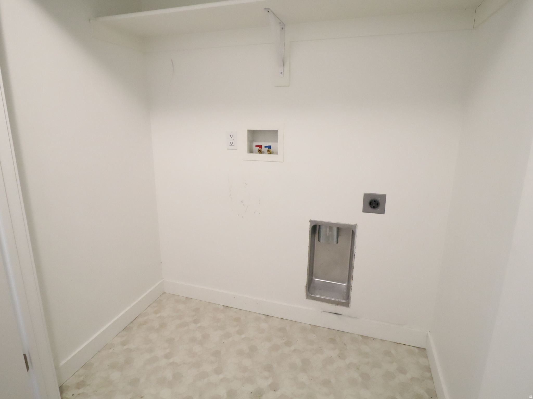 OQUIRRH WEST PHASE 1 - Residential