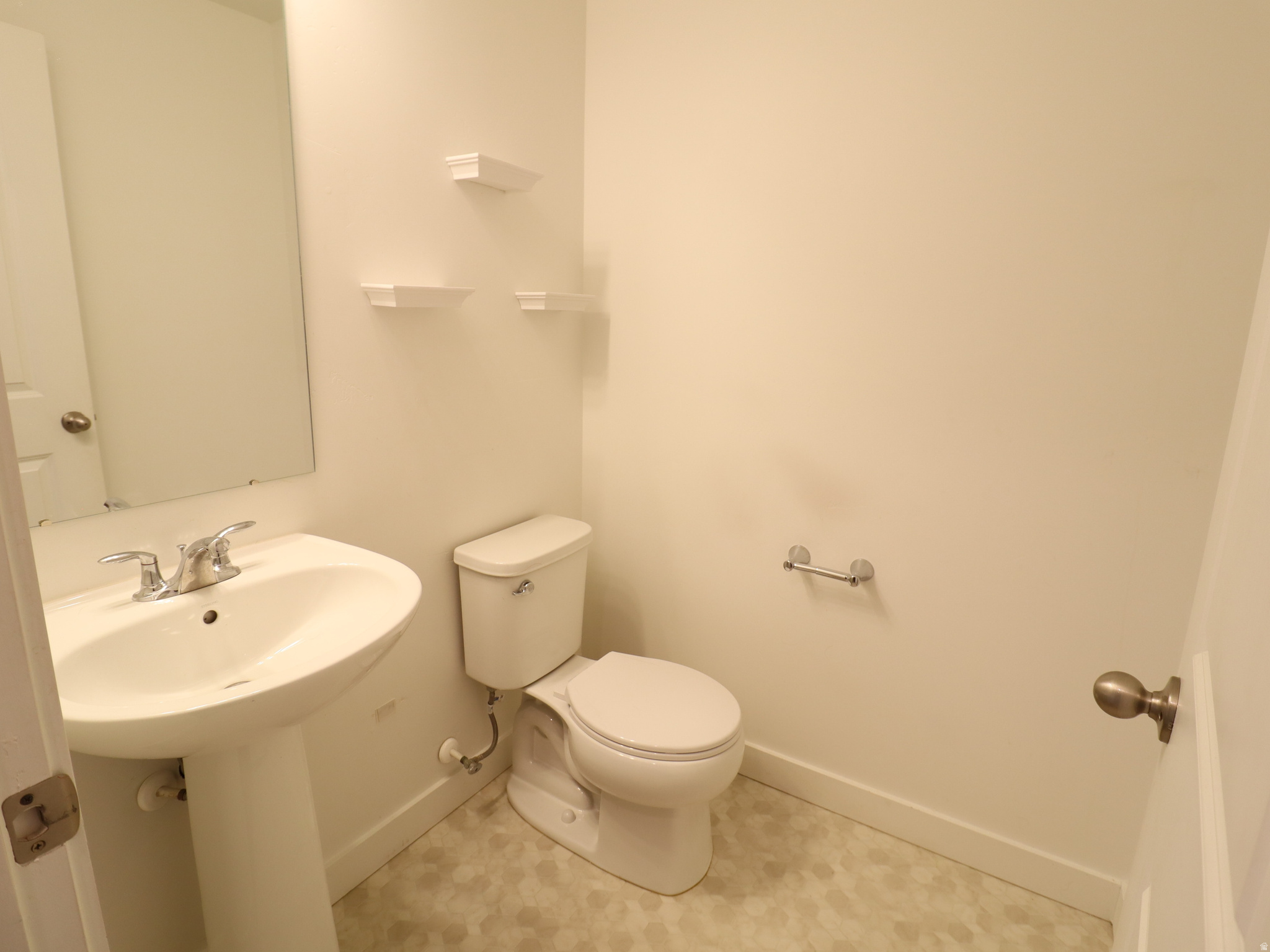 OQUIRRH WEST PHASE 1 - Residential