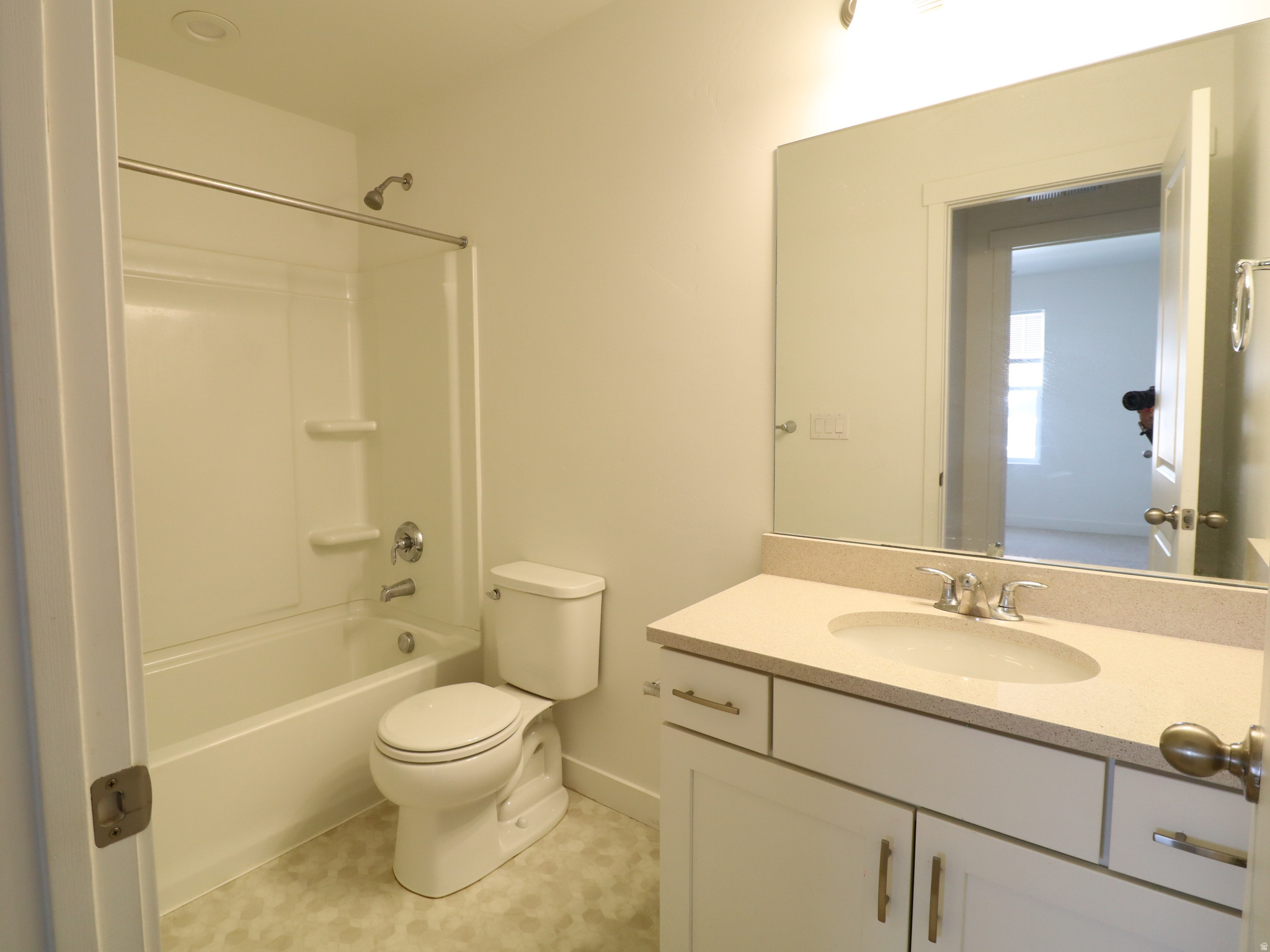 OQUIRRH WEST PHASE 1 - Residential