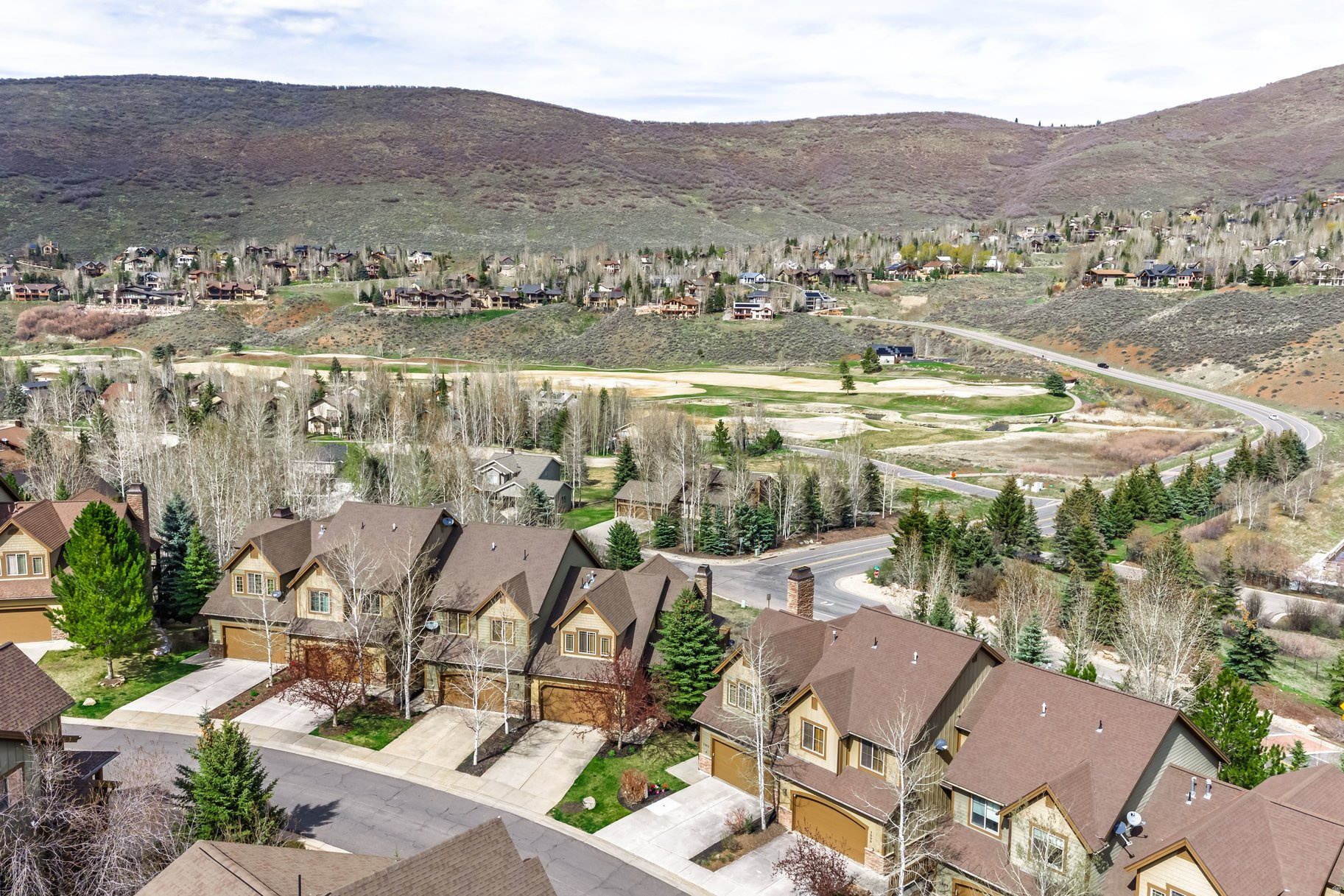 CANYON LINKS - Residential