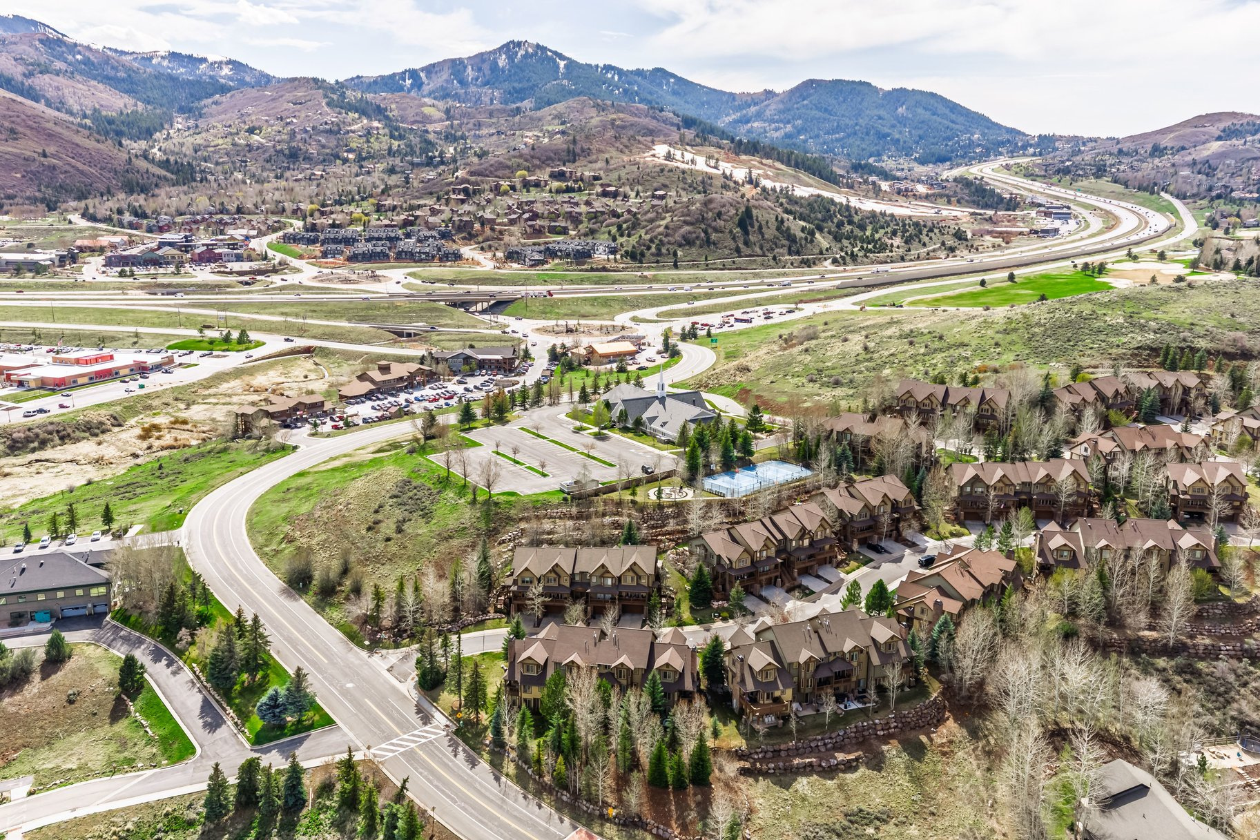 CANYON LINKS - Residential