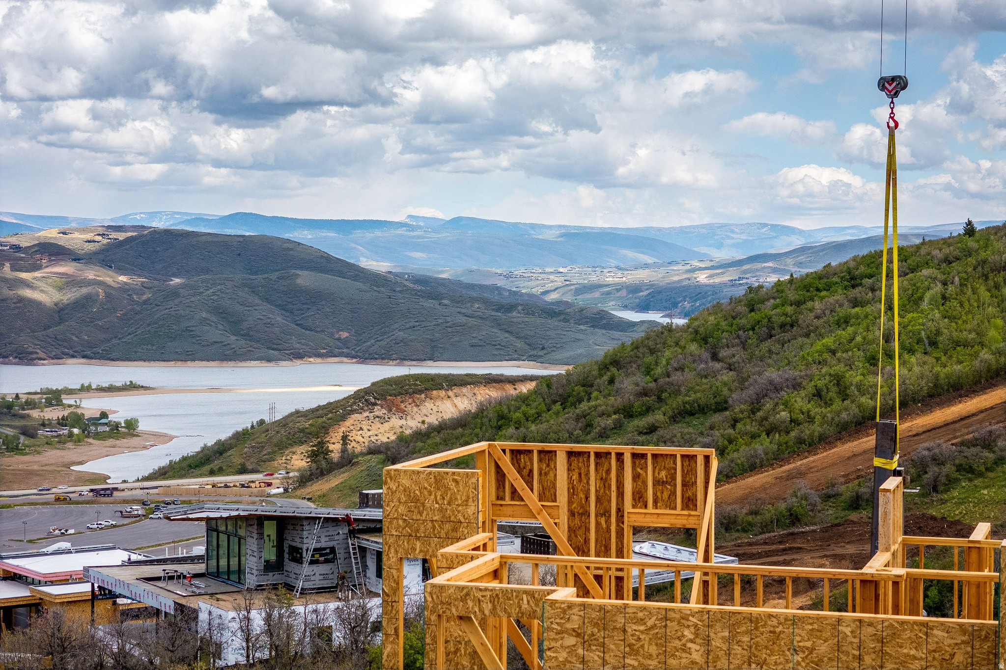 MARCELLA MOUNTAIN - Residential