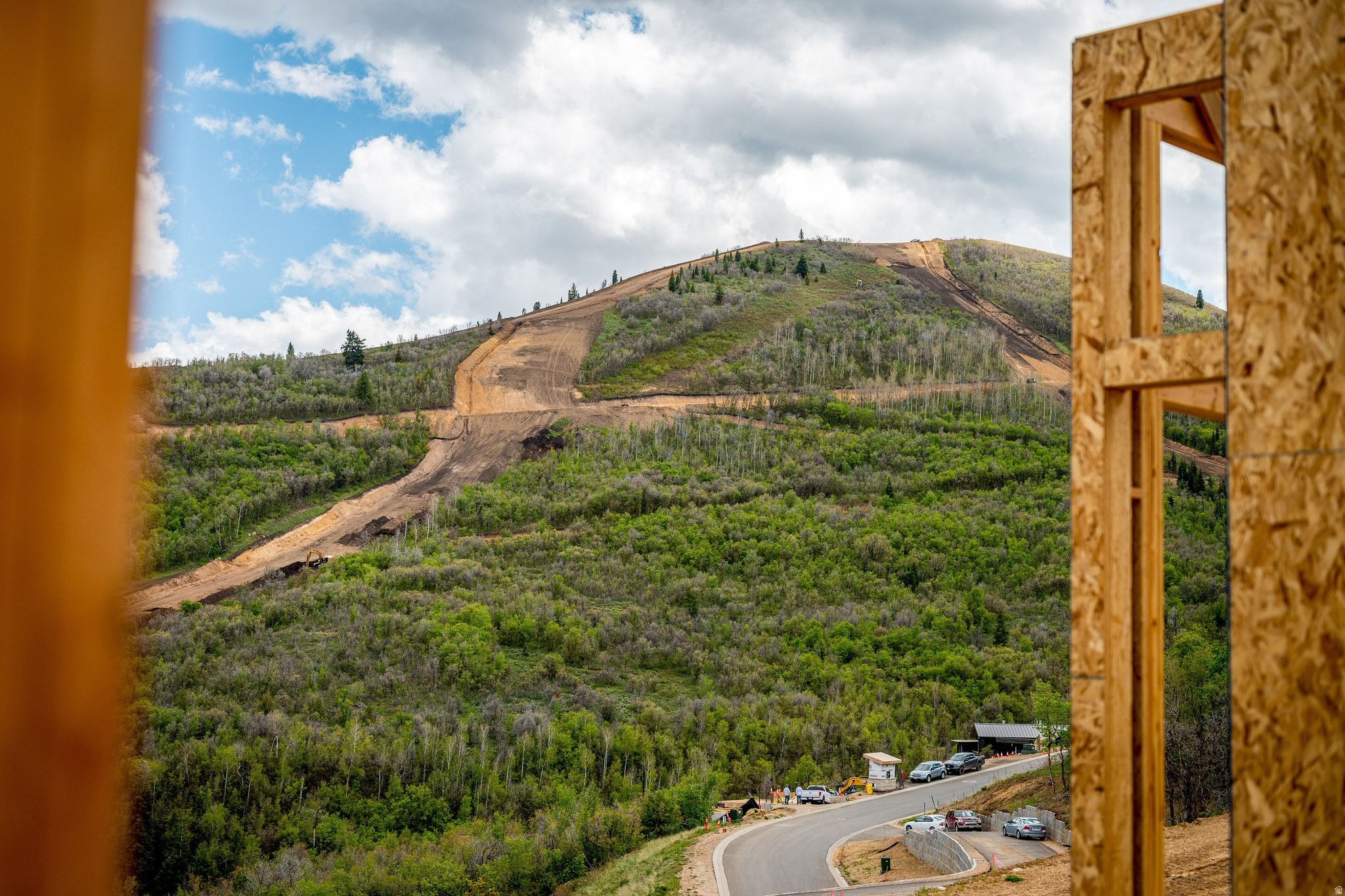 MARCELLA MOUNTAIN - Residential
