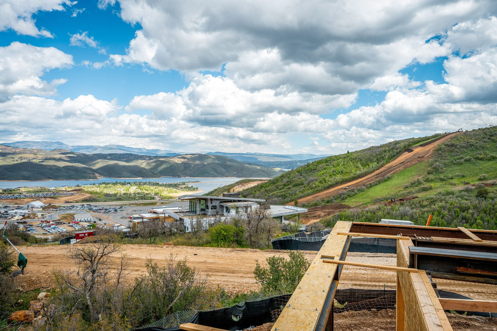 MARCELLA MOUNTAIN - Residential