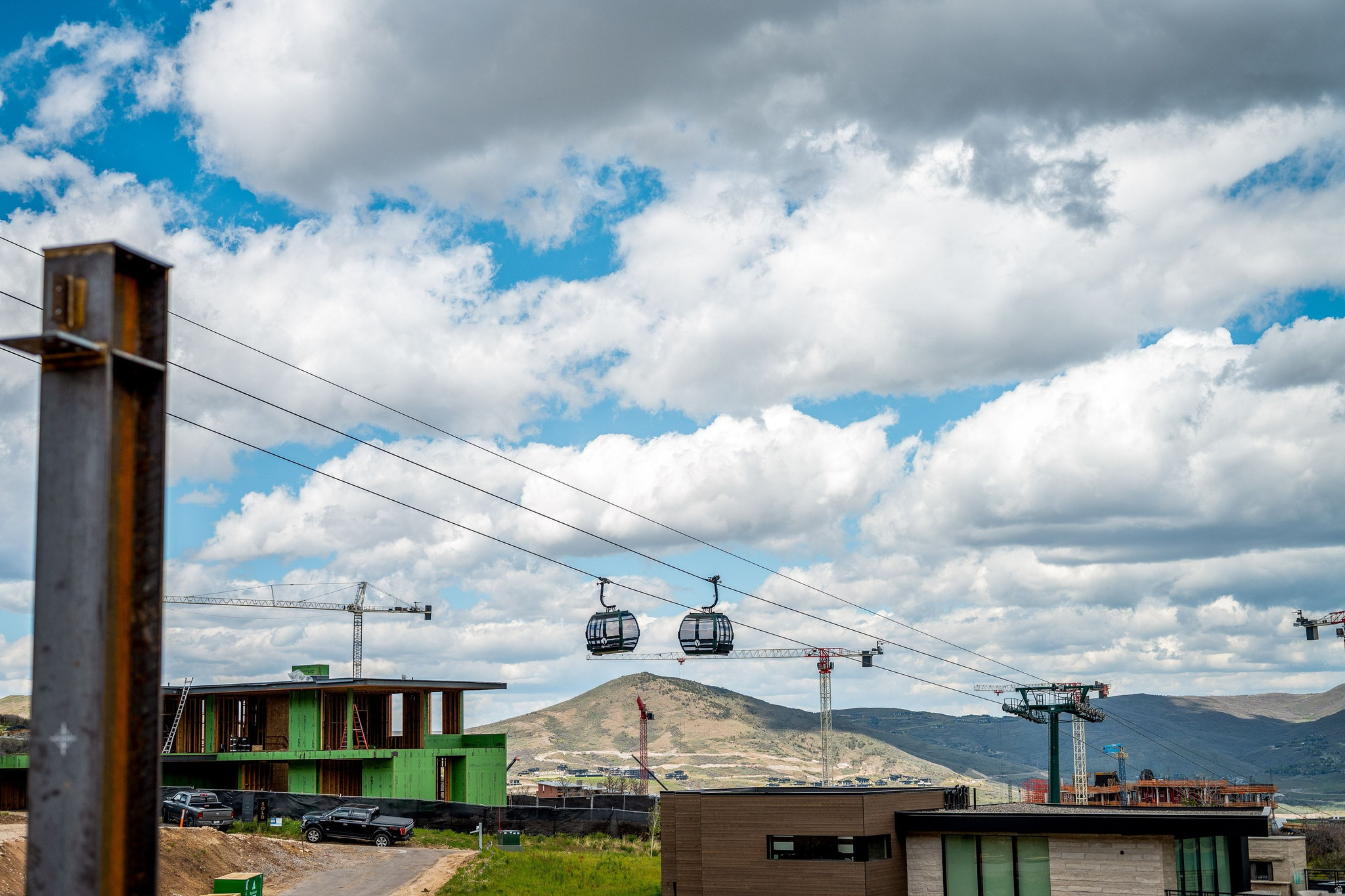 MARCELLA MOUNTAIN - Residential
