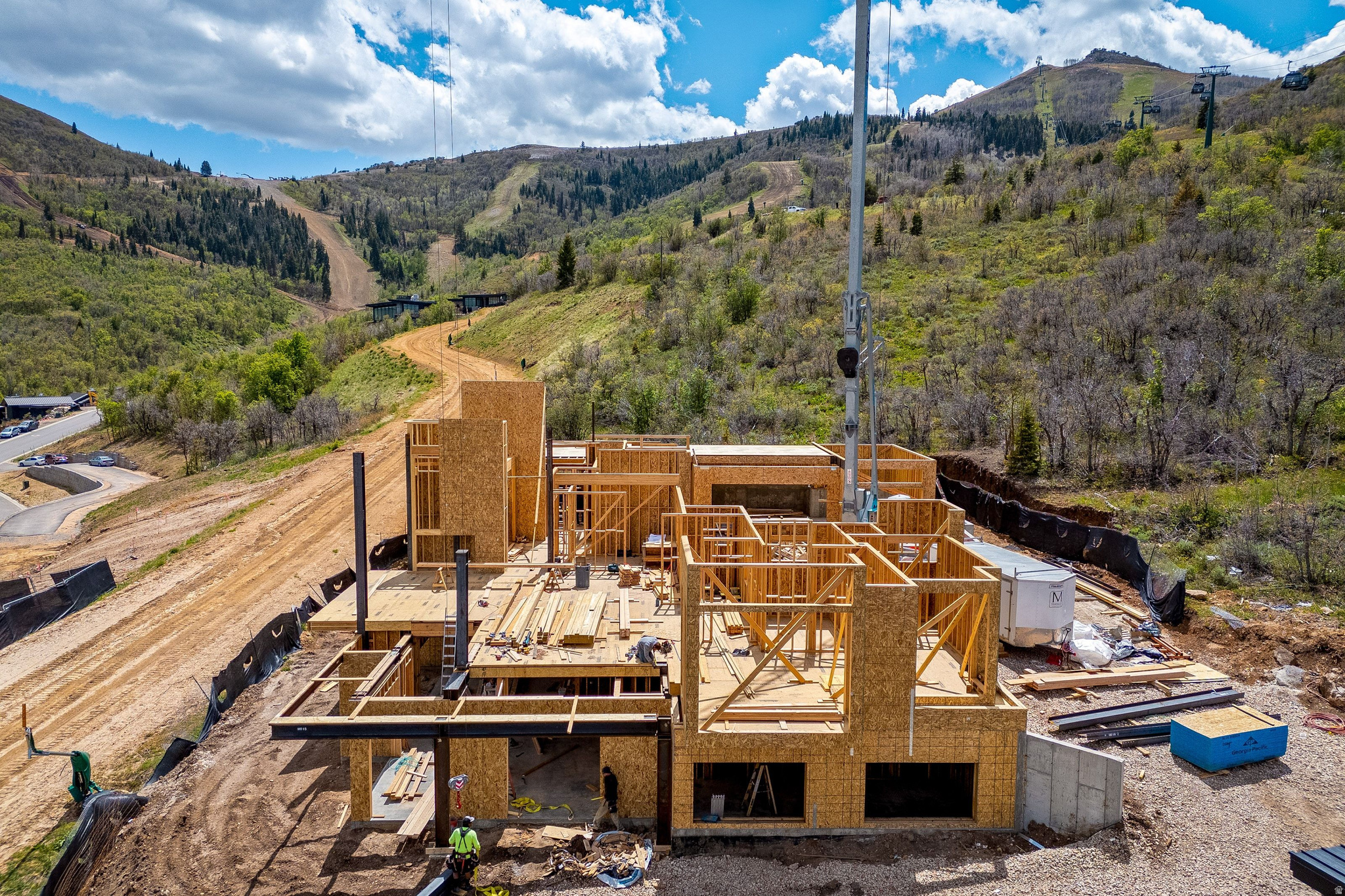 MARCELLA MOUNTAIN - Residential