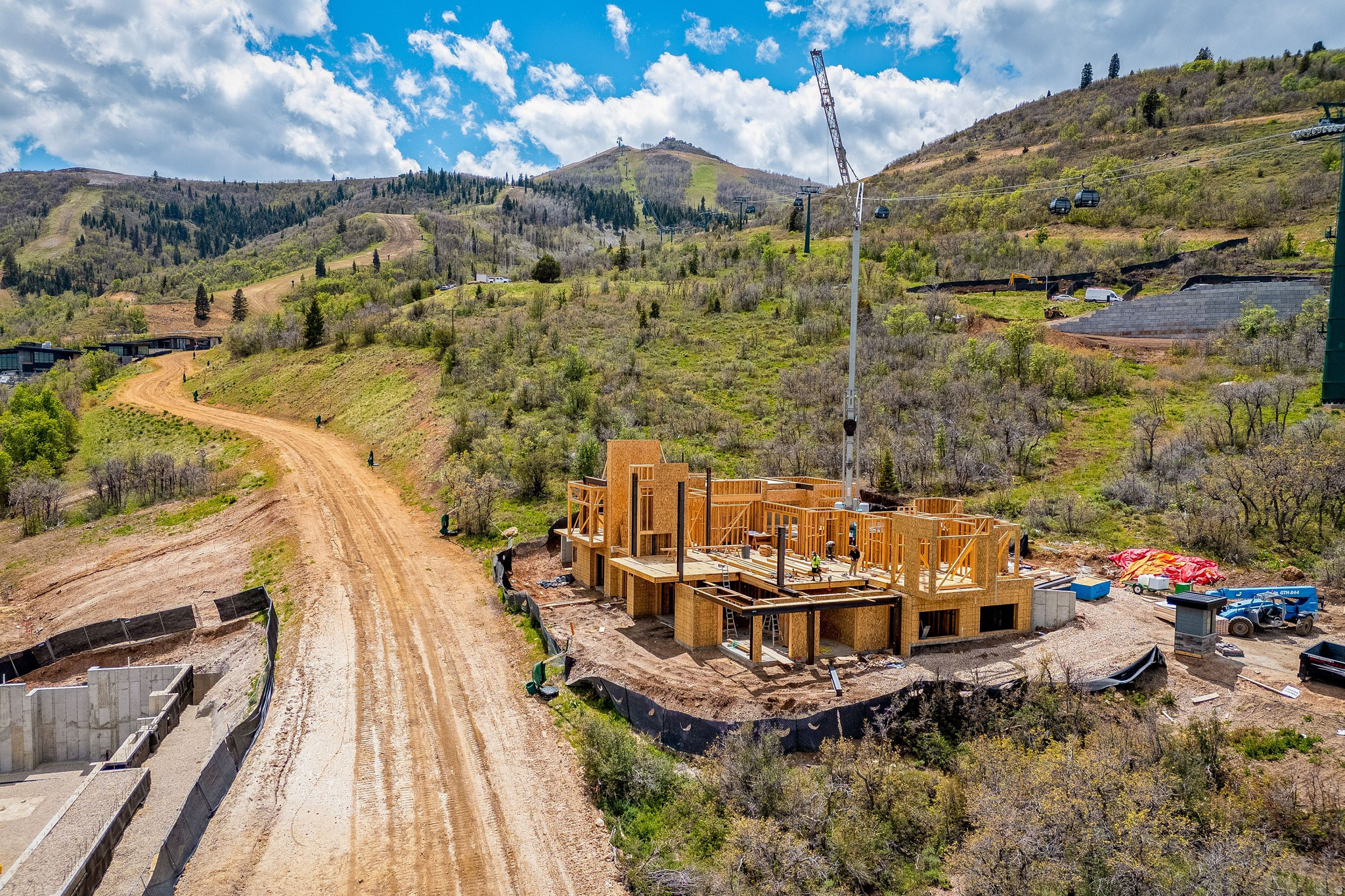 MARCELLA MOUNTAIN - Residential