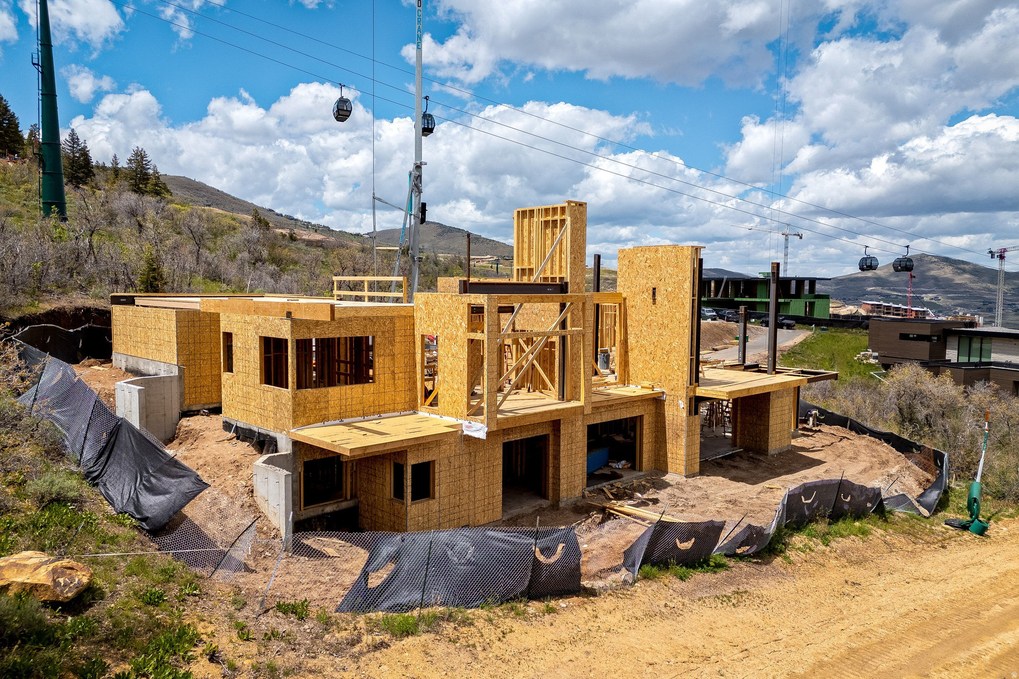 MARCELLA MOUNTAIN - Residential