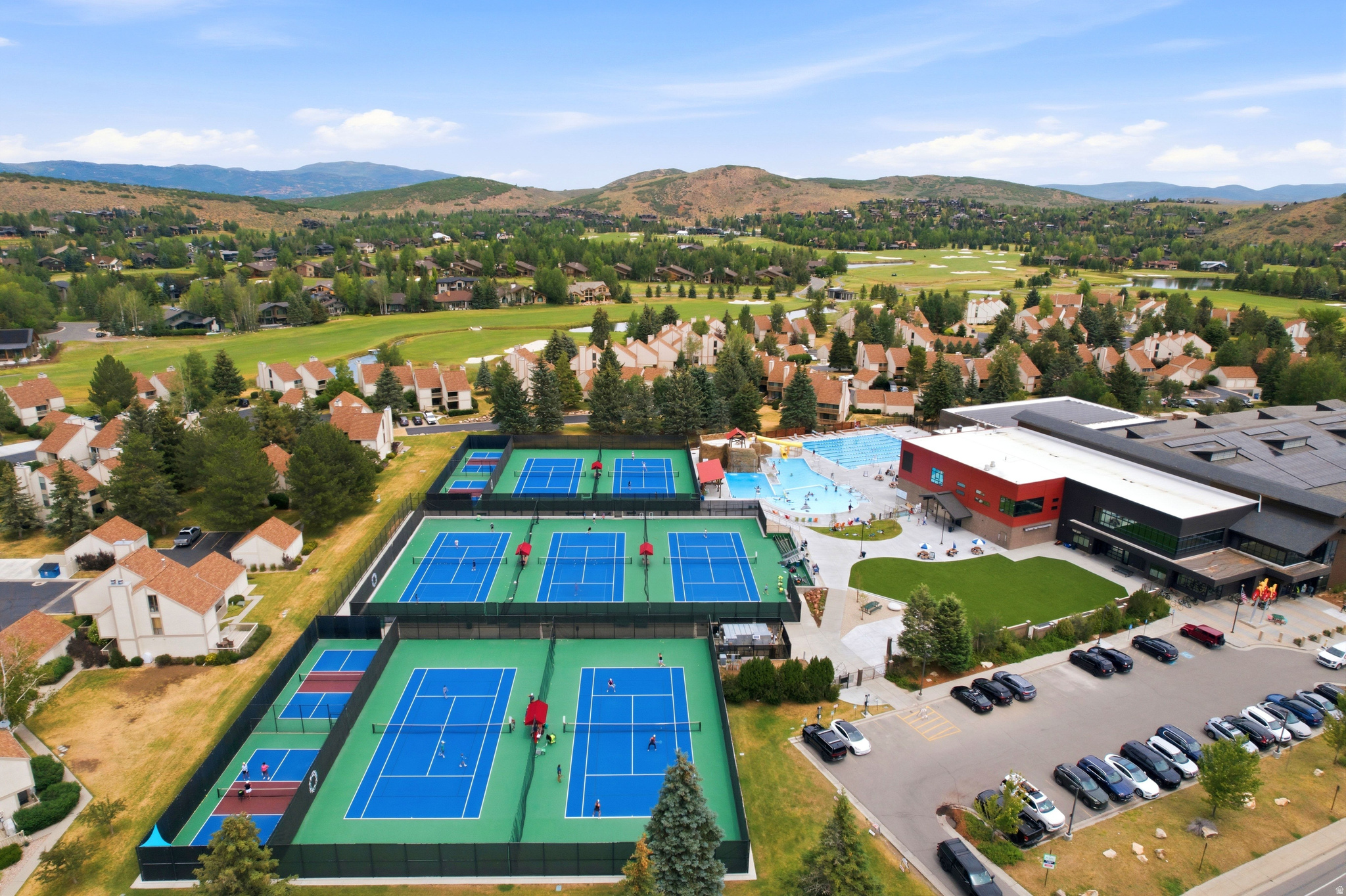 RACQUET CLUB VILLAGE SUB - Residential