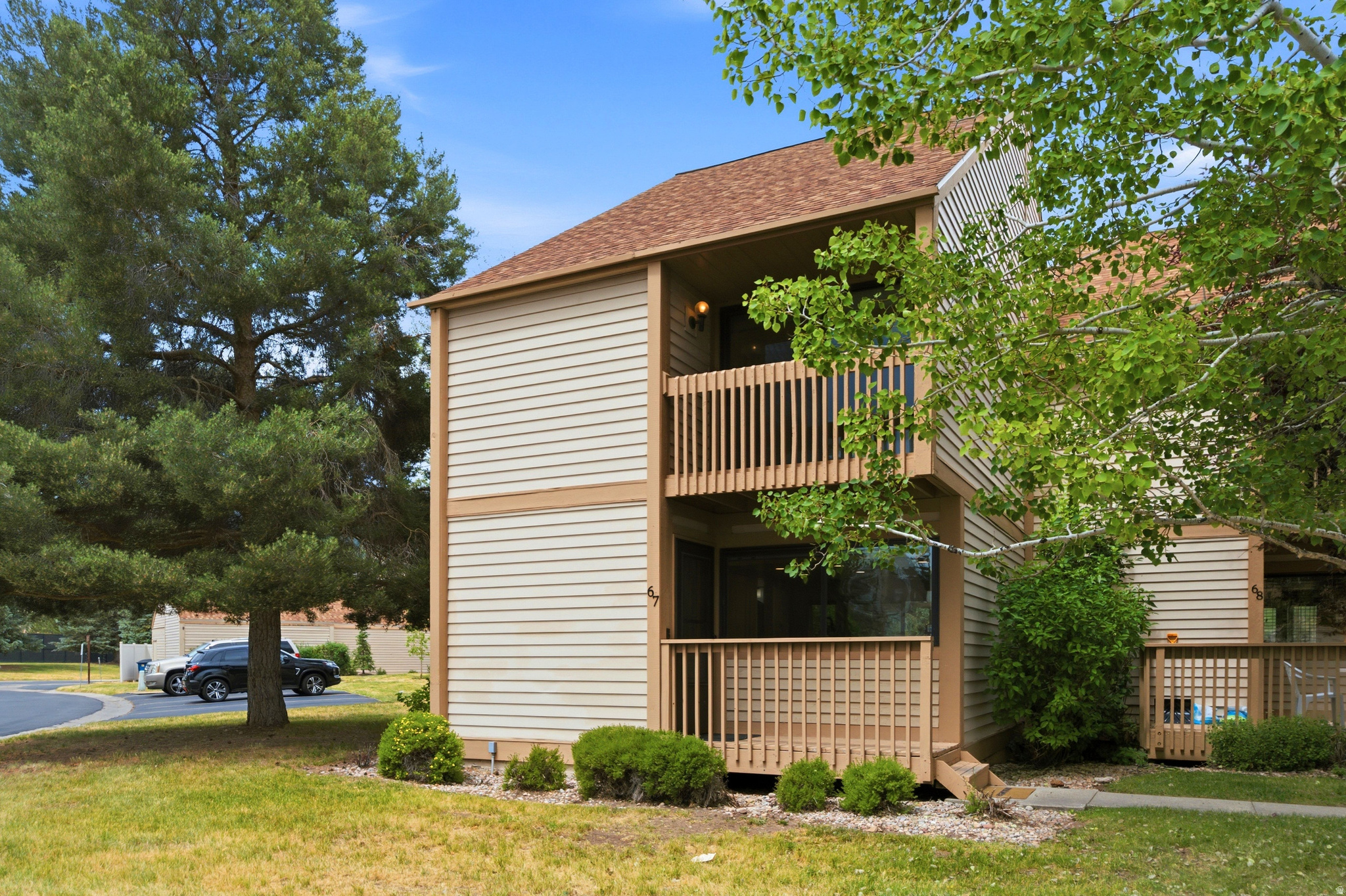 RACQUET CLUB VILLAGE SUB - Residential