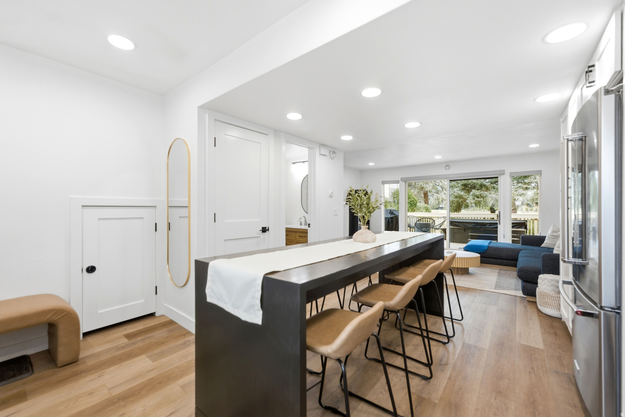 RACQUET CLUB VILLAGE SUB - Residential