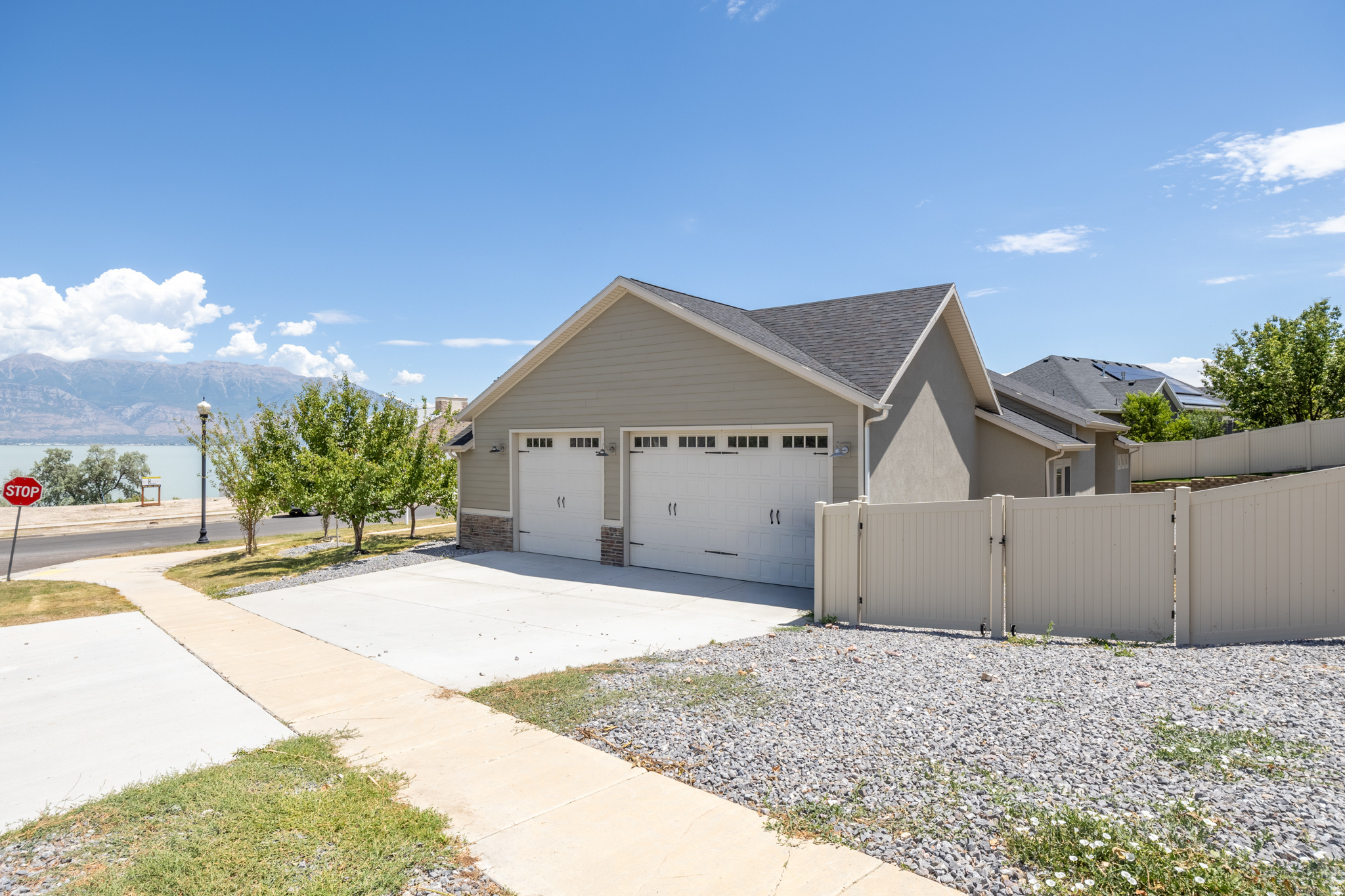 HARBOR BAY PHASE 4 - Residential