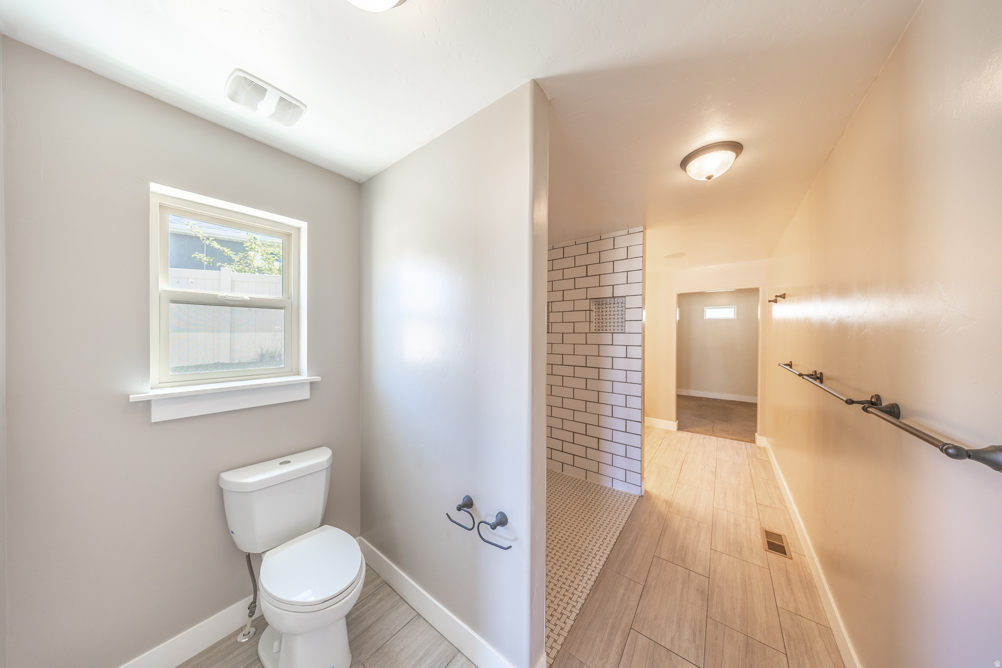 HARBOR BAY PHASE 4 - Residential