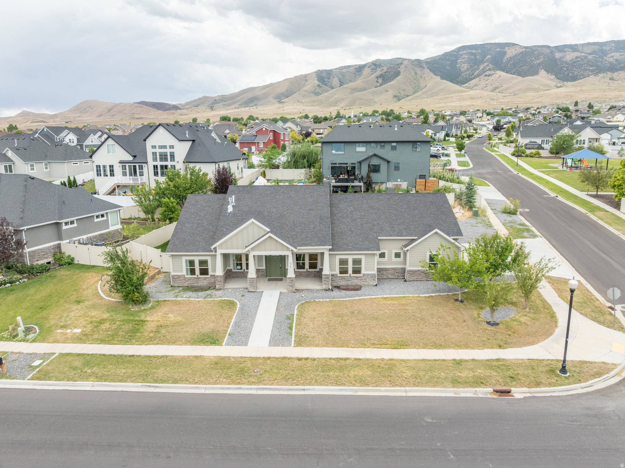 HARBOR BAY PHASE 4 - Residential
