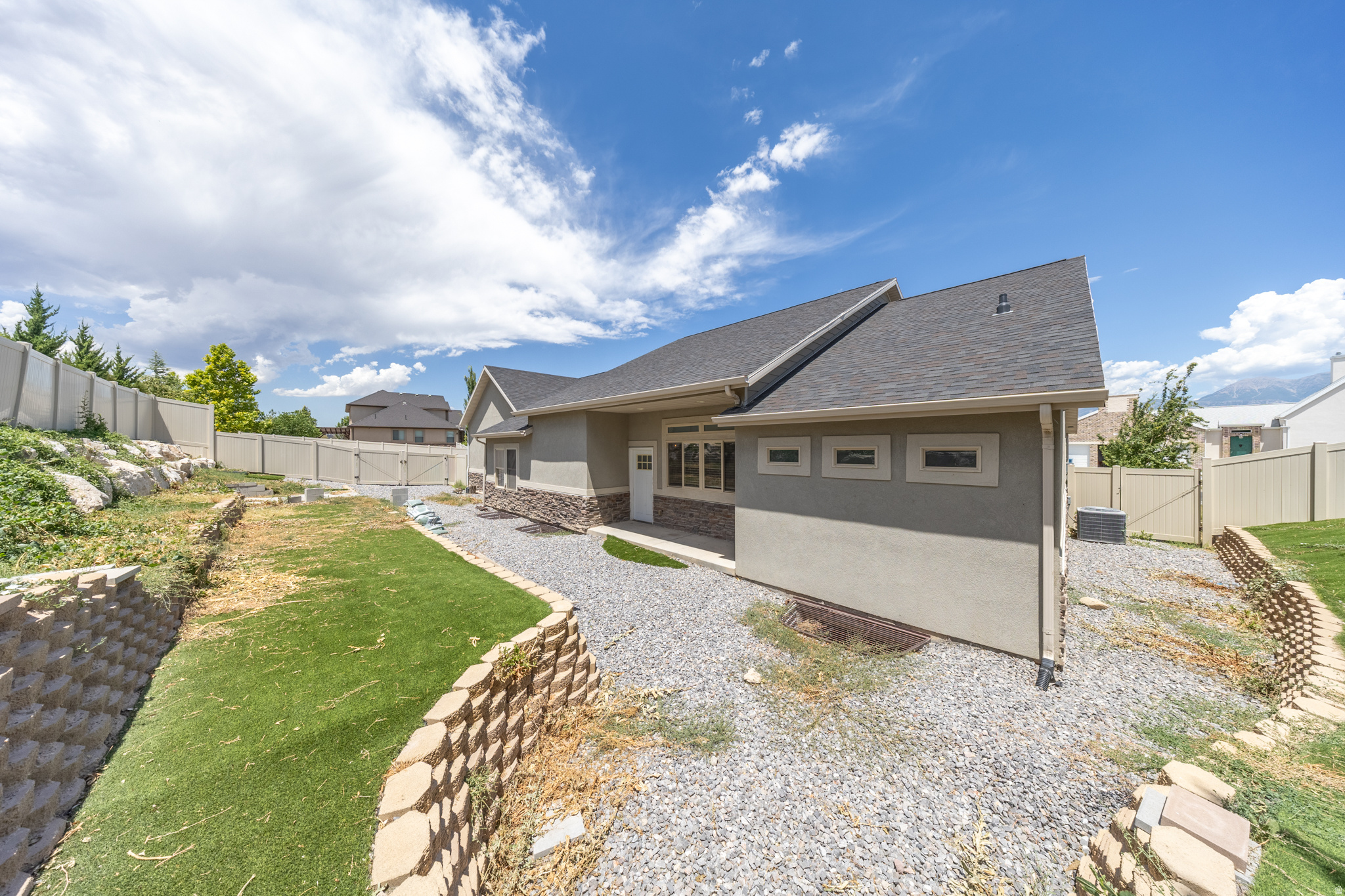 HARBOR BAY PHASE 4 - Residential