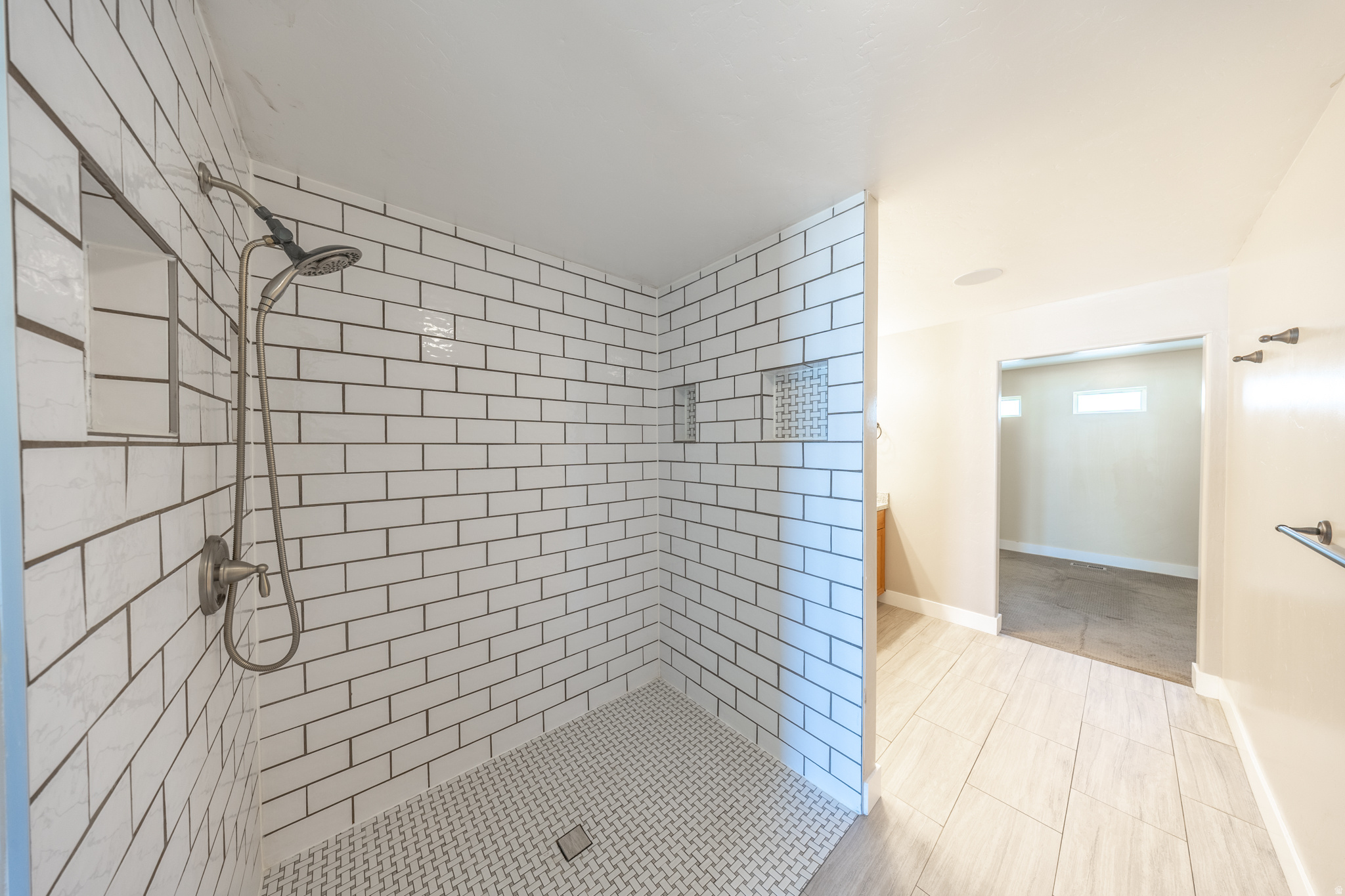 HARBOR BAY PHASE 4 - Residential