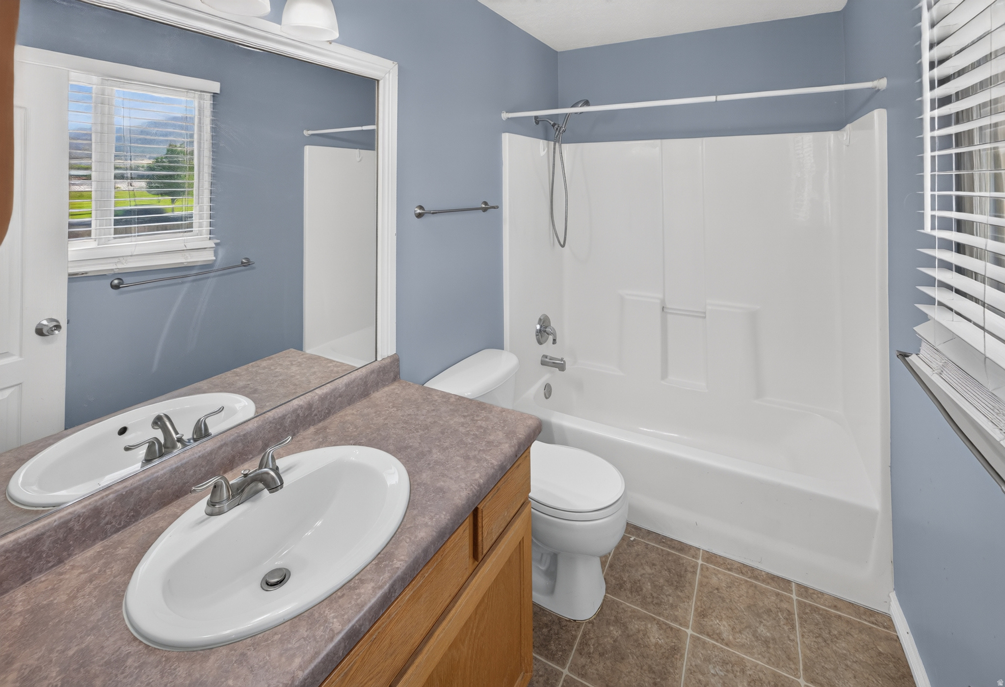EASTLAND ESTATES - Residential