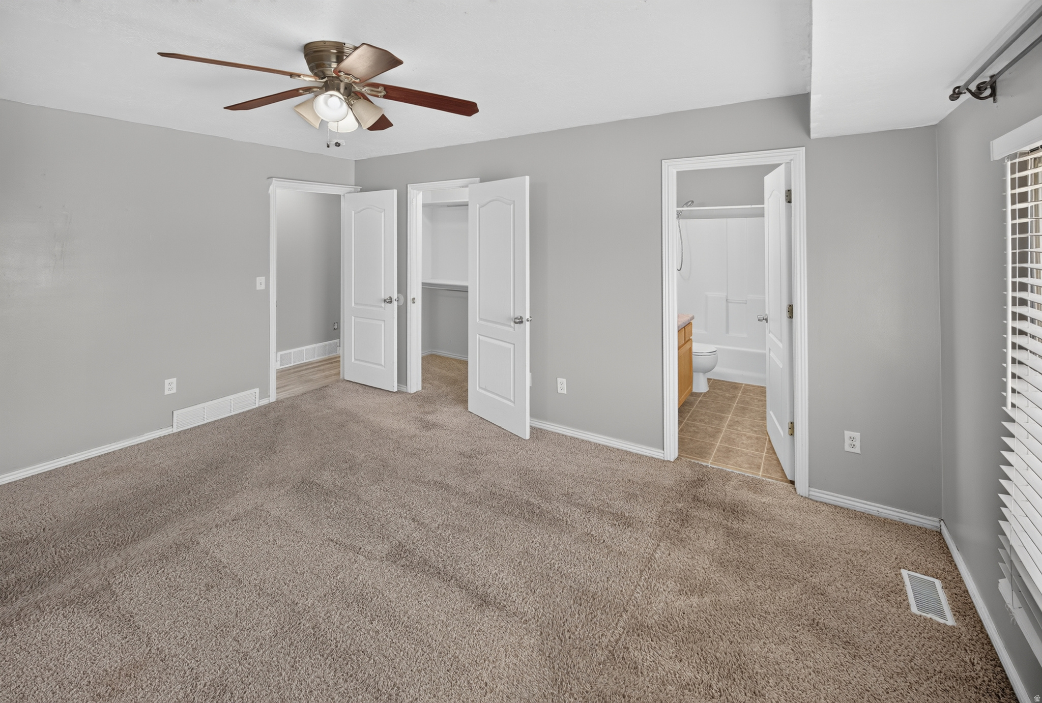 EASTLAND ESTATES - Residential