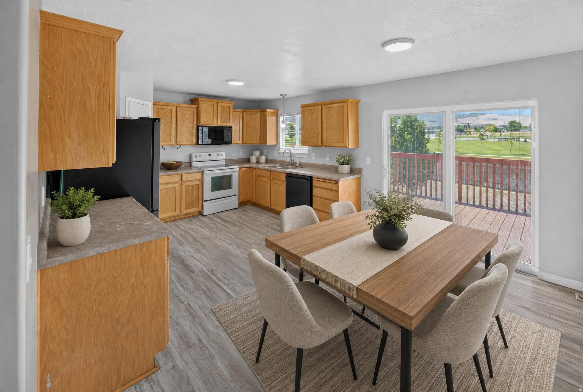 EASTLAND ESTATES - Residential