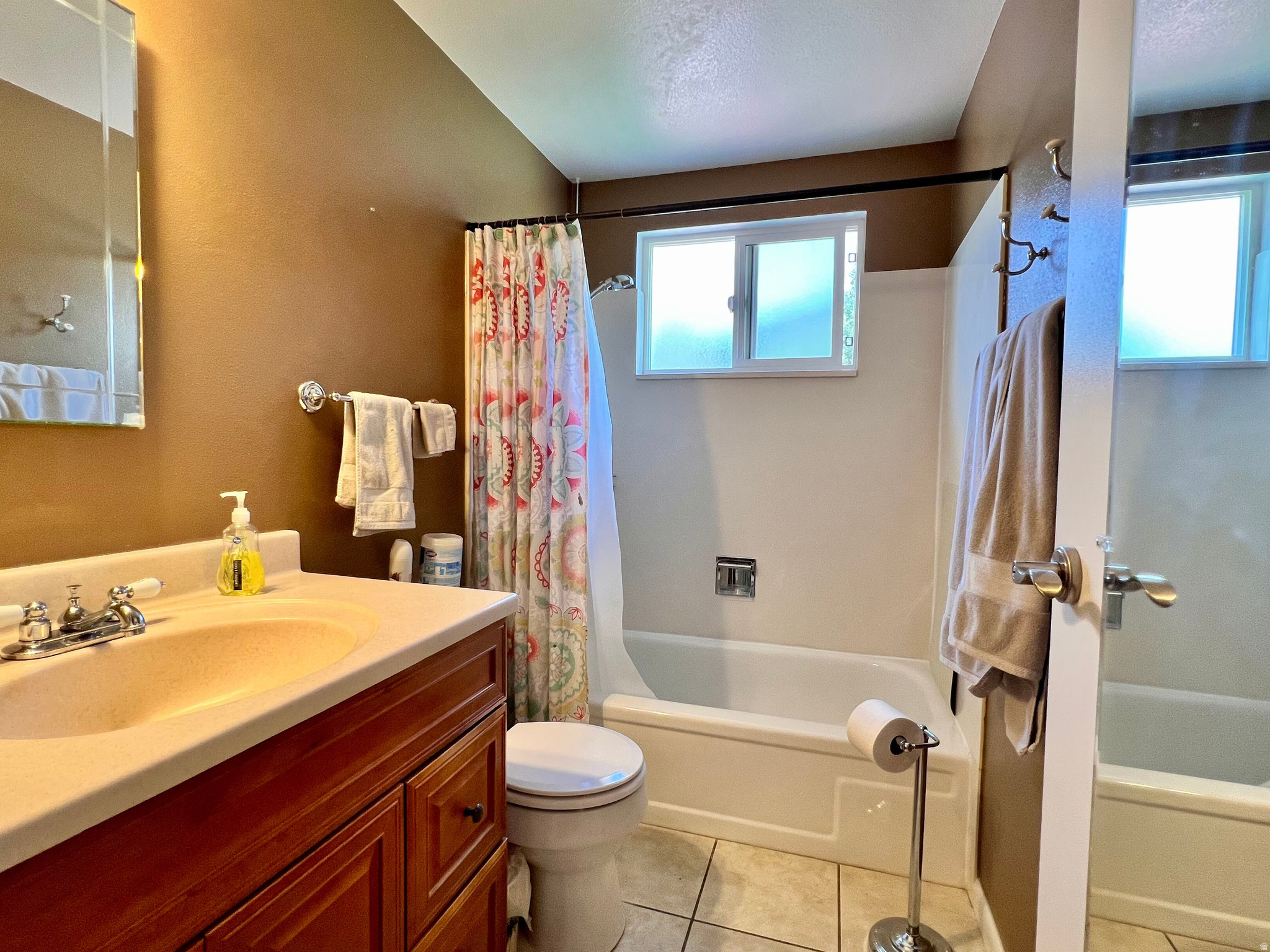 EASTWOOD HILLS SUB - Residential
