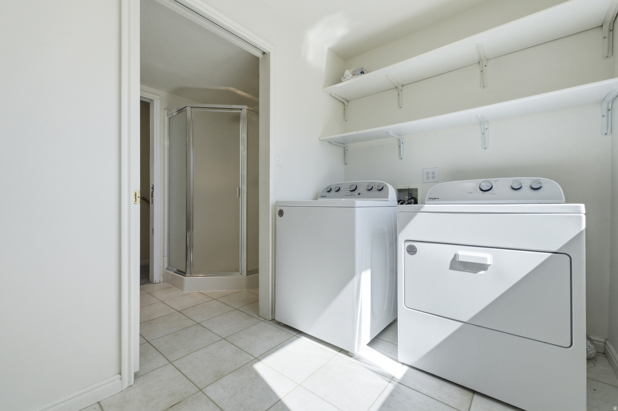 KINGSPOINTE PHASE 6 - Residential