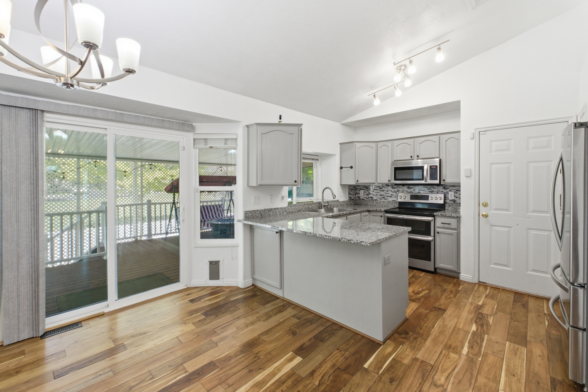 KINGSPOINTE PHASE 6 - Residential