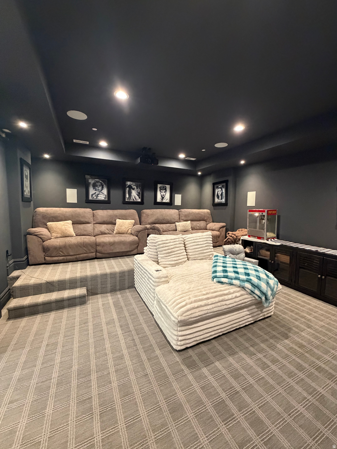 LAMBERT PARK - Residential
