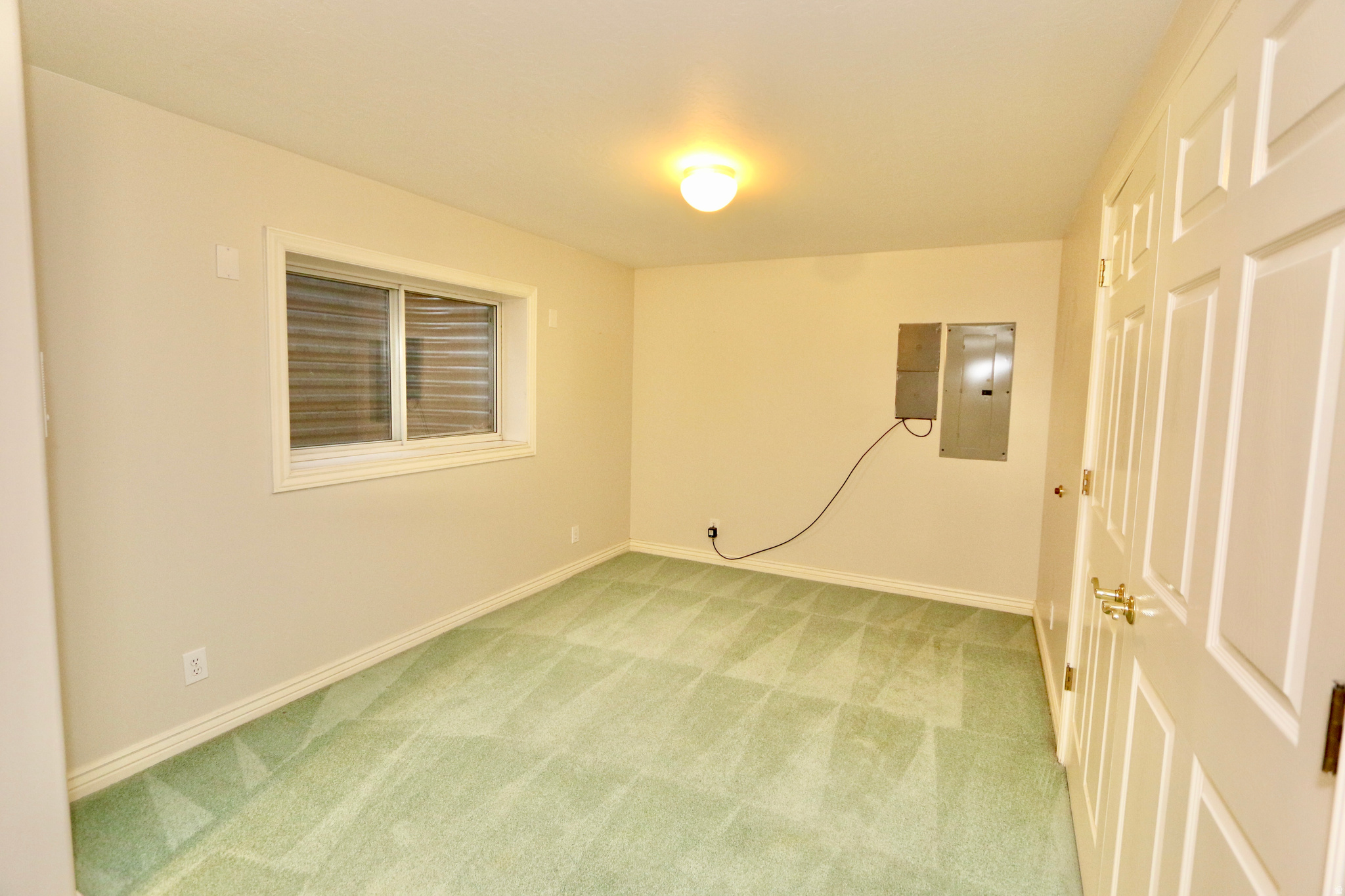 VALLEY HILLS ESTATES - Residential