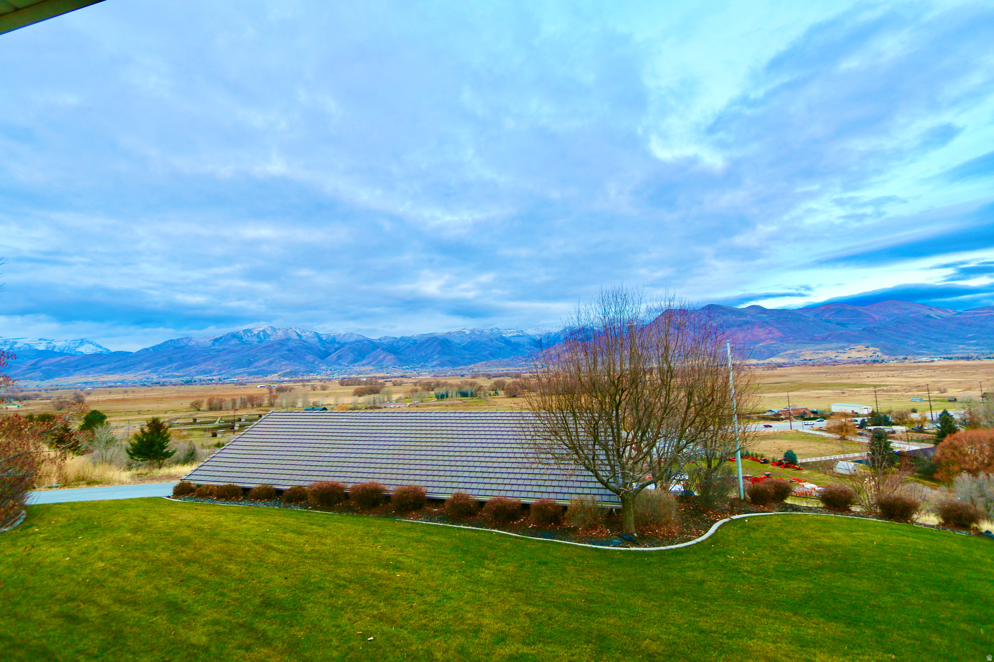 VALLEY HILLS ESTATES - Residential