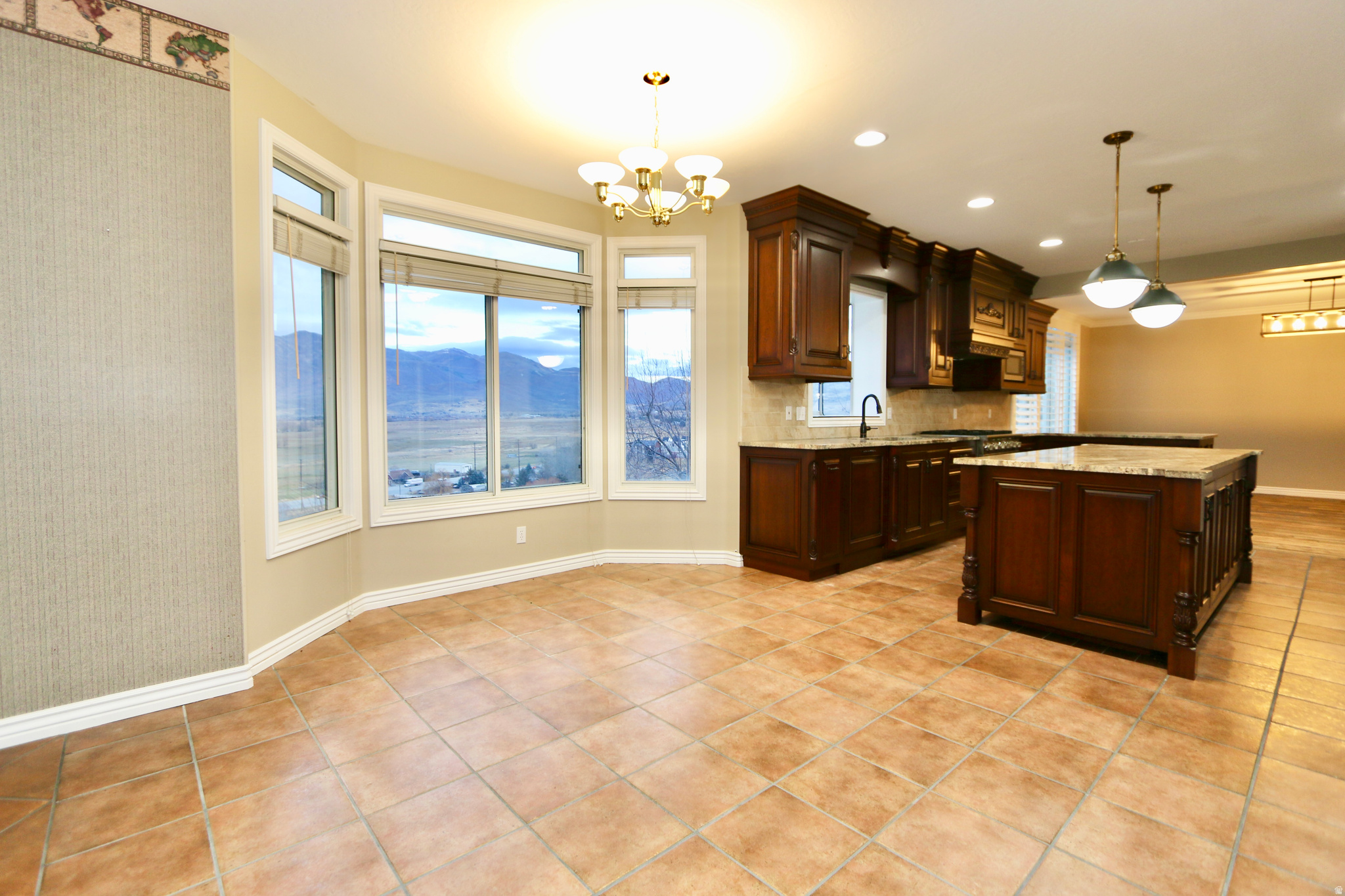 VALLEY HILLS ESTATES - Residential