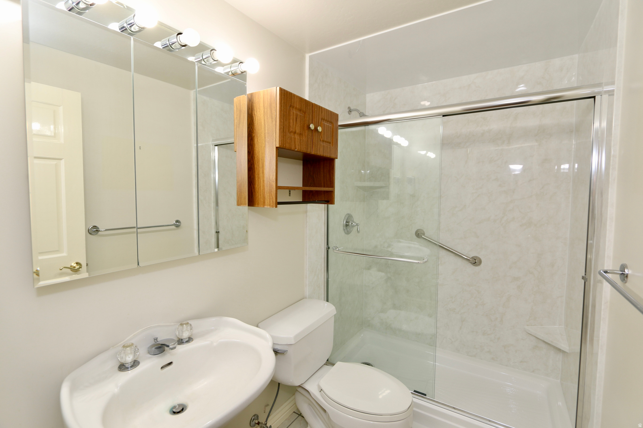 VALLEY HILLS ESTATES - Residential